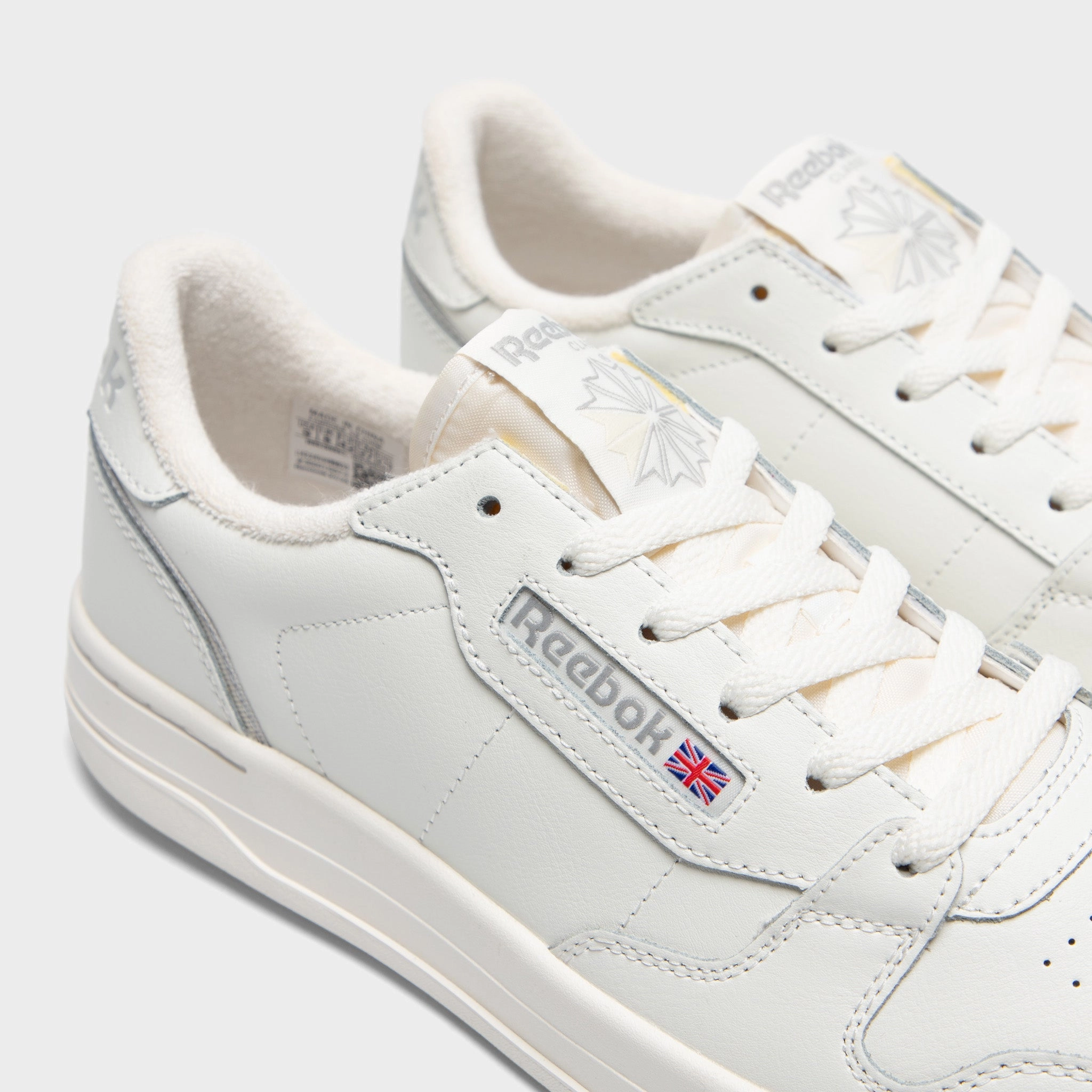 Reebok Court Phase White / Grey Fresh Walk