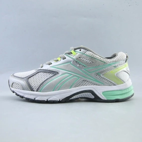 grippy sole shoes Trail - Worthy REEBOK QUICKCHASE MEMORYTECH