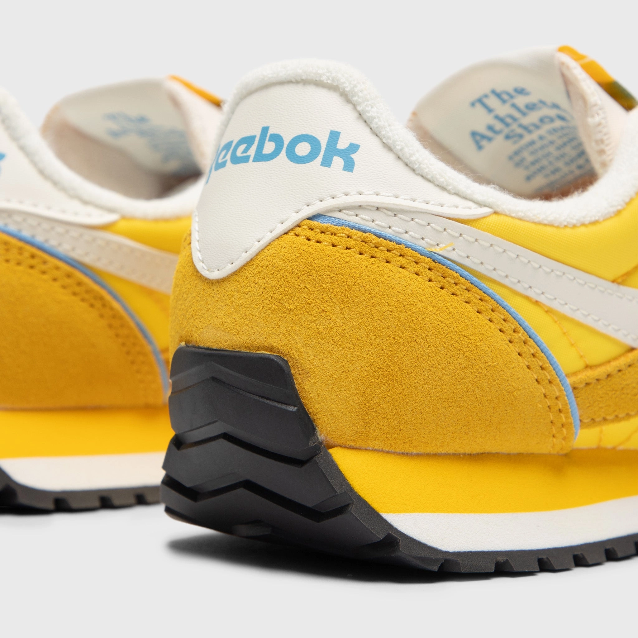 Reebok Women's Classic AZ Yellow / White Comfortable Forefoot Neutral design