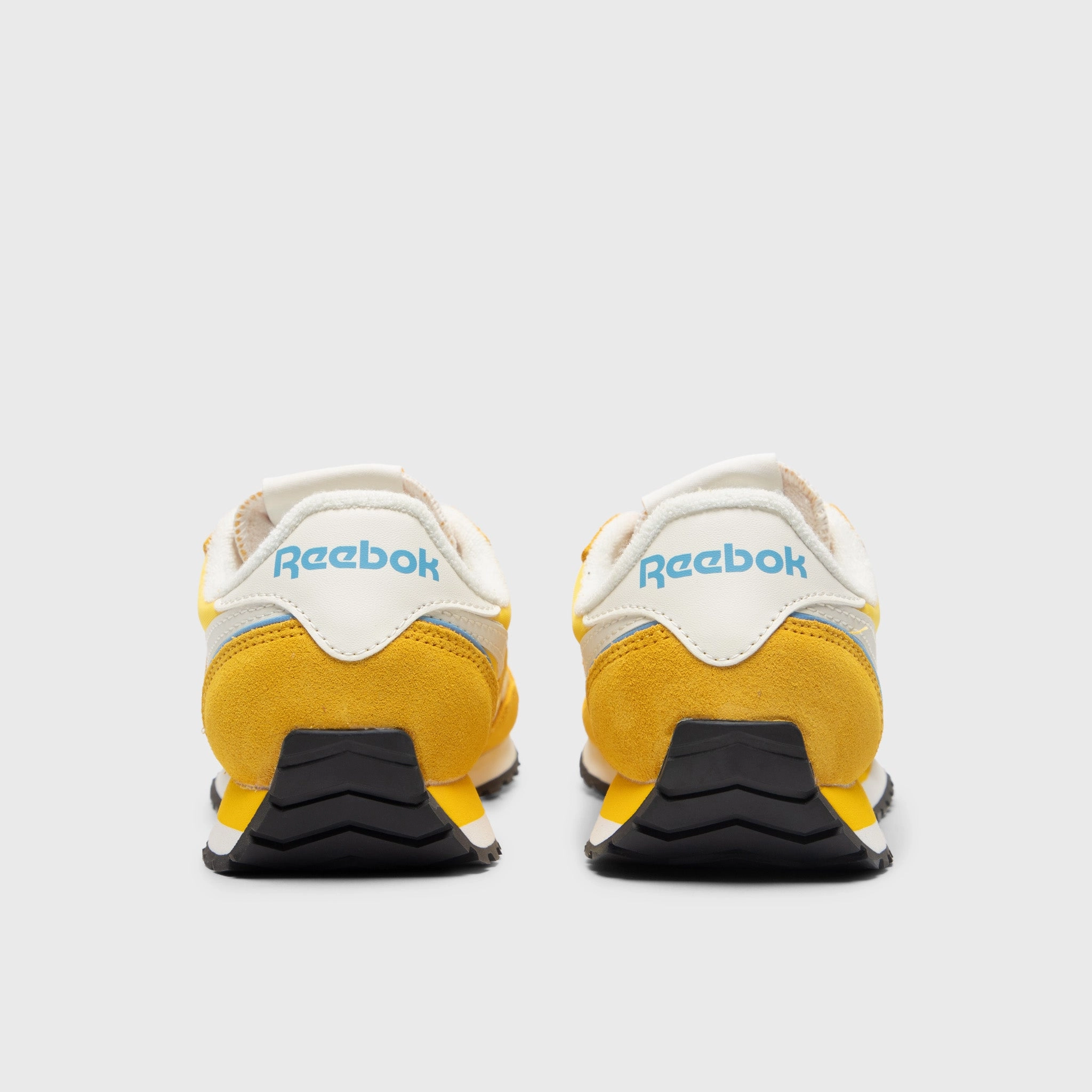 Glow Hike Youth Pick Reebok Women's Classic AZ Yellow / White