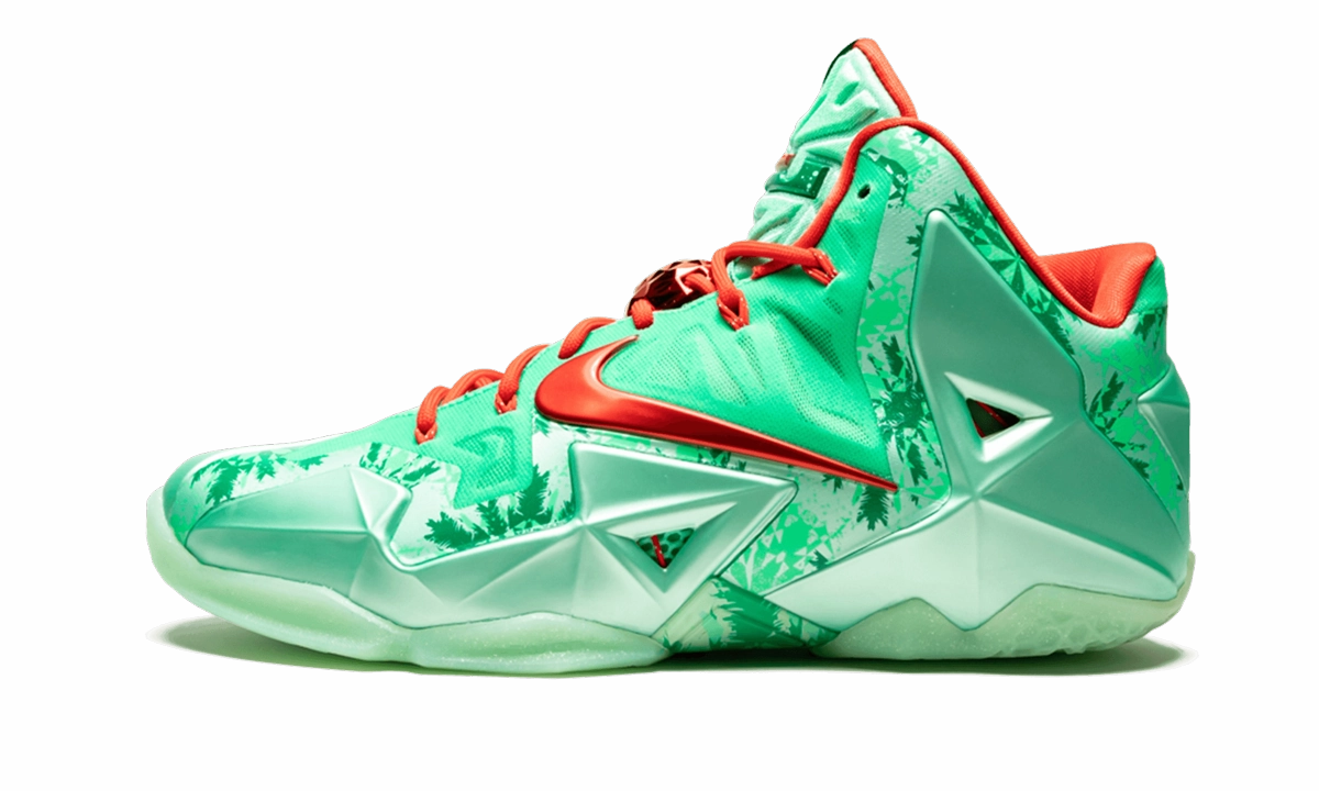 Quick Response Shoes Lebron 11 "Christmas"