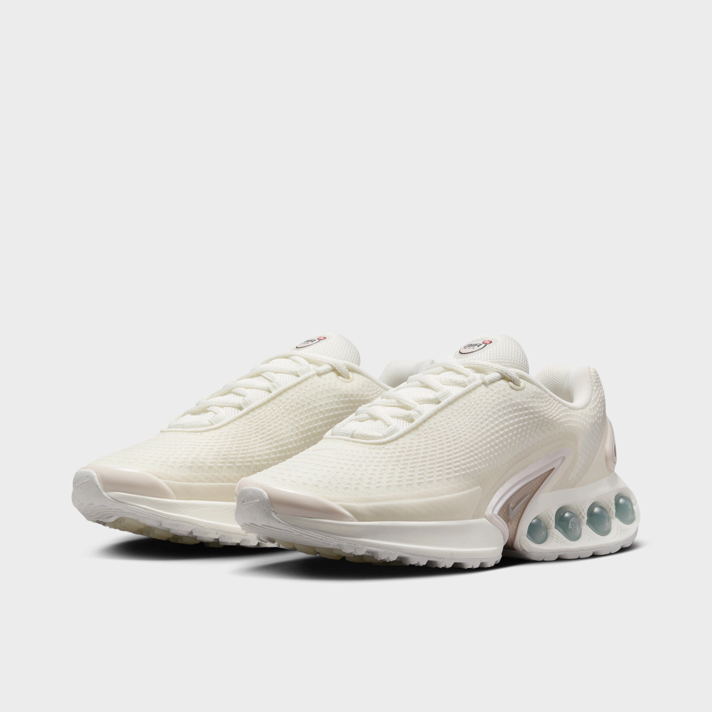 Nike Women's Air Max DN SE Sail / Light Soft Pink - Fossil Stone Dry Comfort