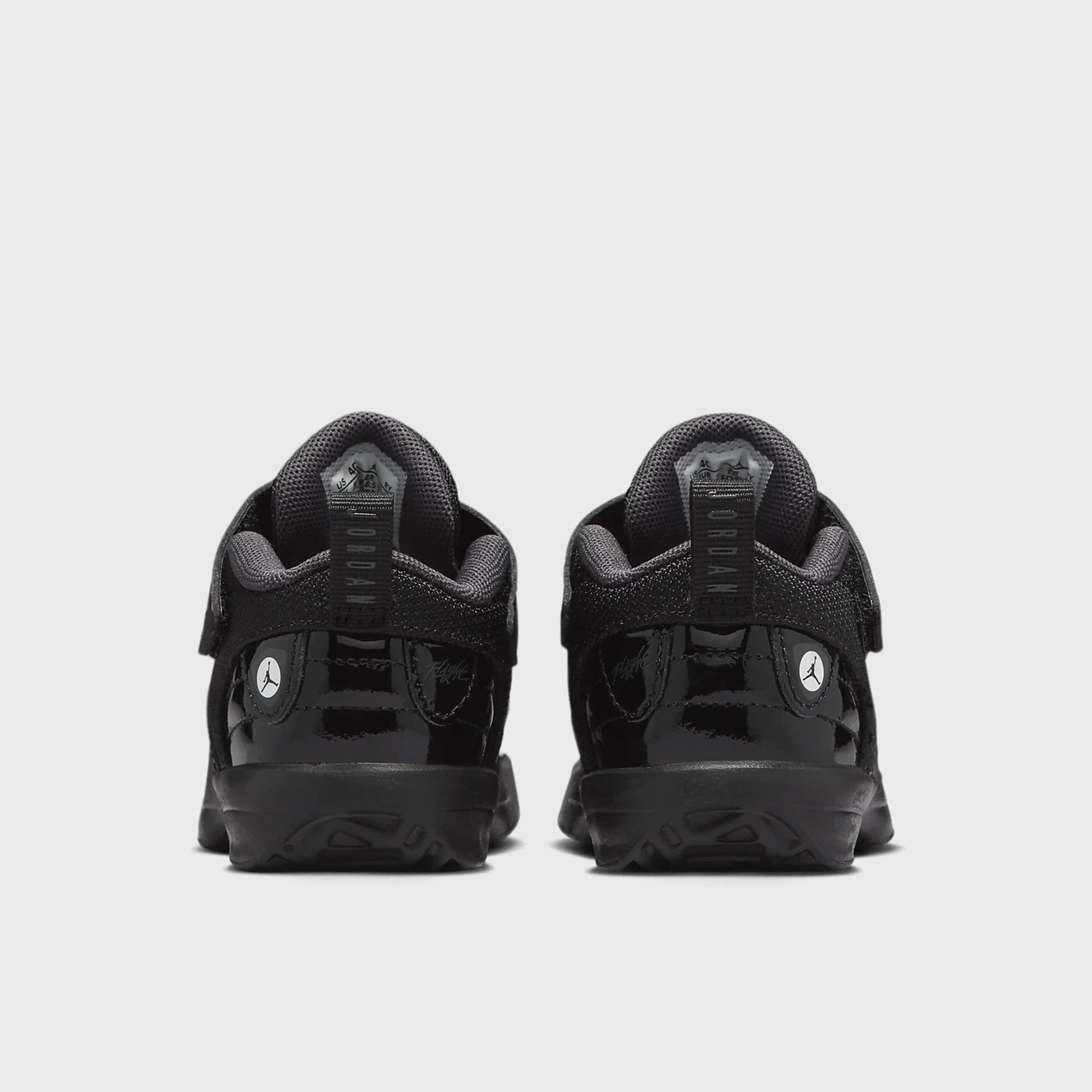 Jordan Max Aura 6 TD Black / Black Endurance Boost Durable Traction