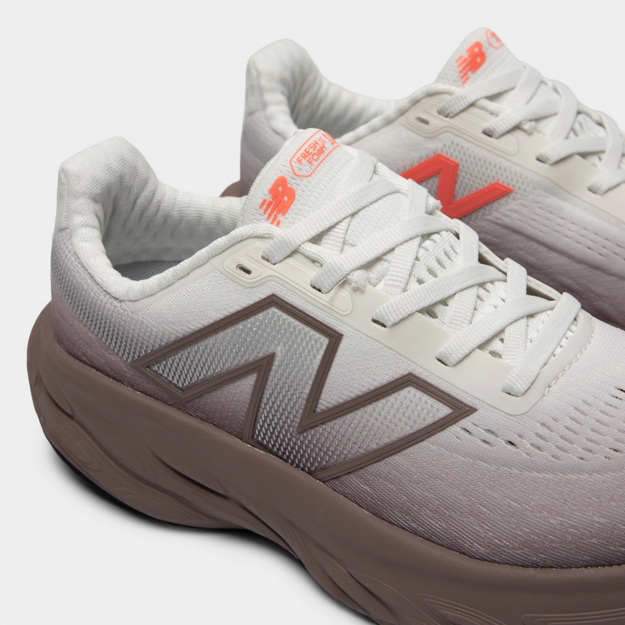 New Balance Women's Fresh Foam X 1080v14 Earth Shadow / Reflection Fashionable Appeal