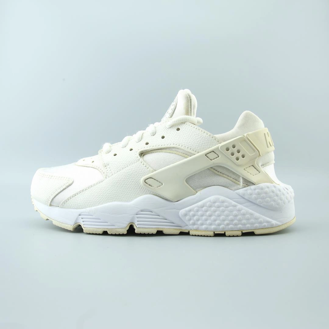 fitness enthusiasts' shoes NIKE AIR HUARACHE RUN