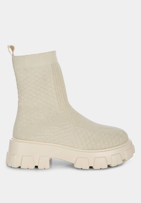 Compact Form mallow stretch knit ankle boots