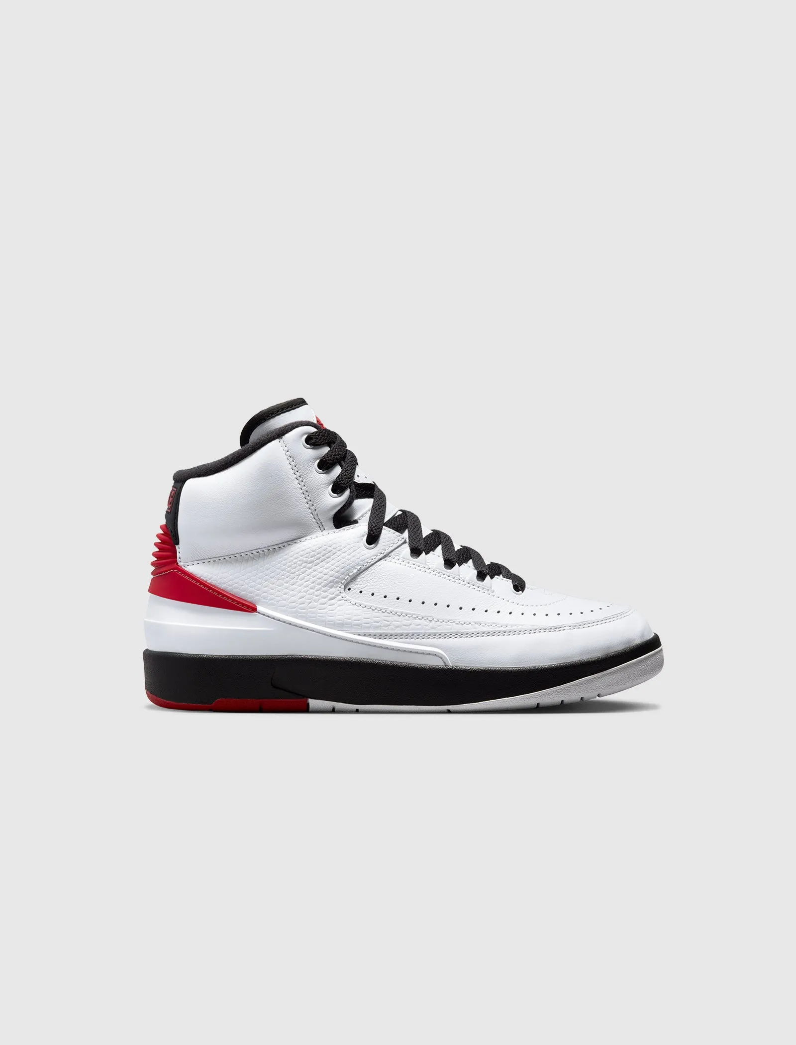 WOMEN'S AIR JORDAN 2 RETRO "CHICAGO" Cushioned Footbed Non Slip Wellness Seekers