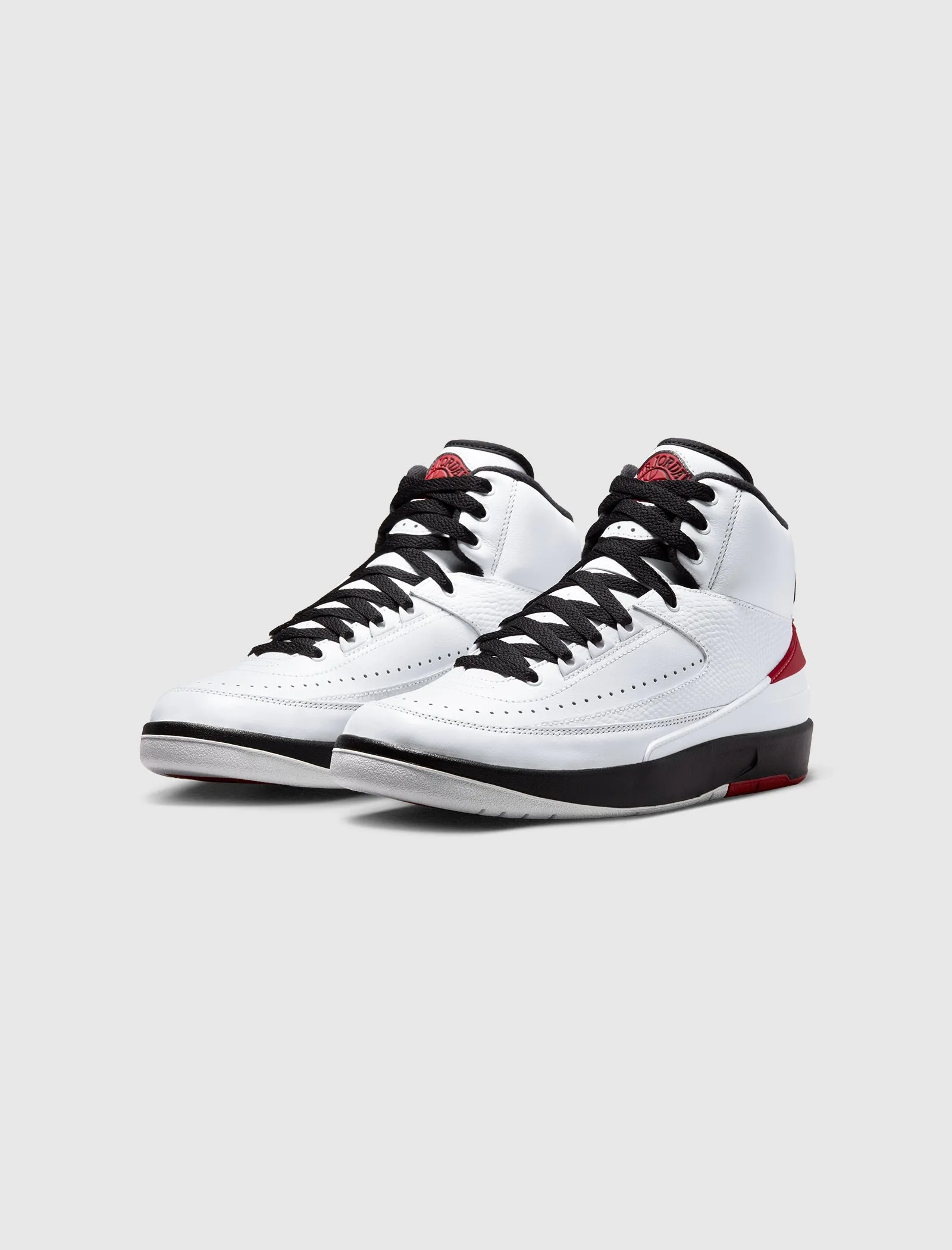 WOMEN'S AIR JORDAN 2 RETRO "CHICAGO" Foam Lining Trail Running