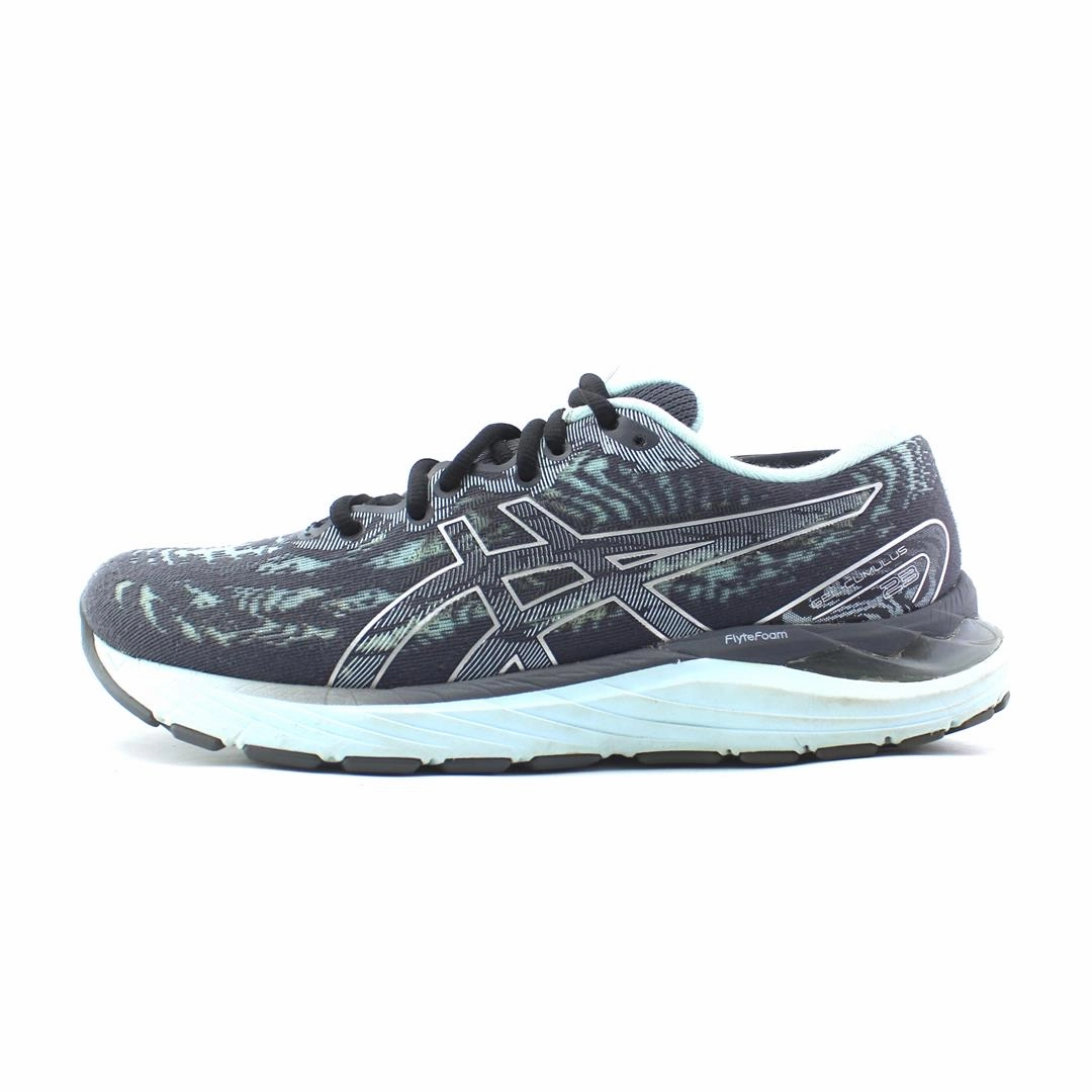 running in a prairie area shoes ASICS GEL CUMULUS 23