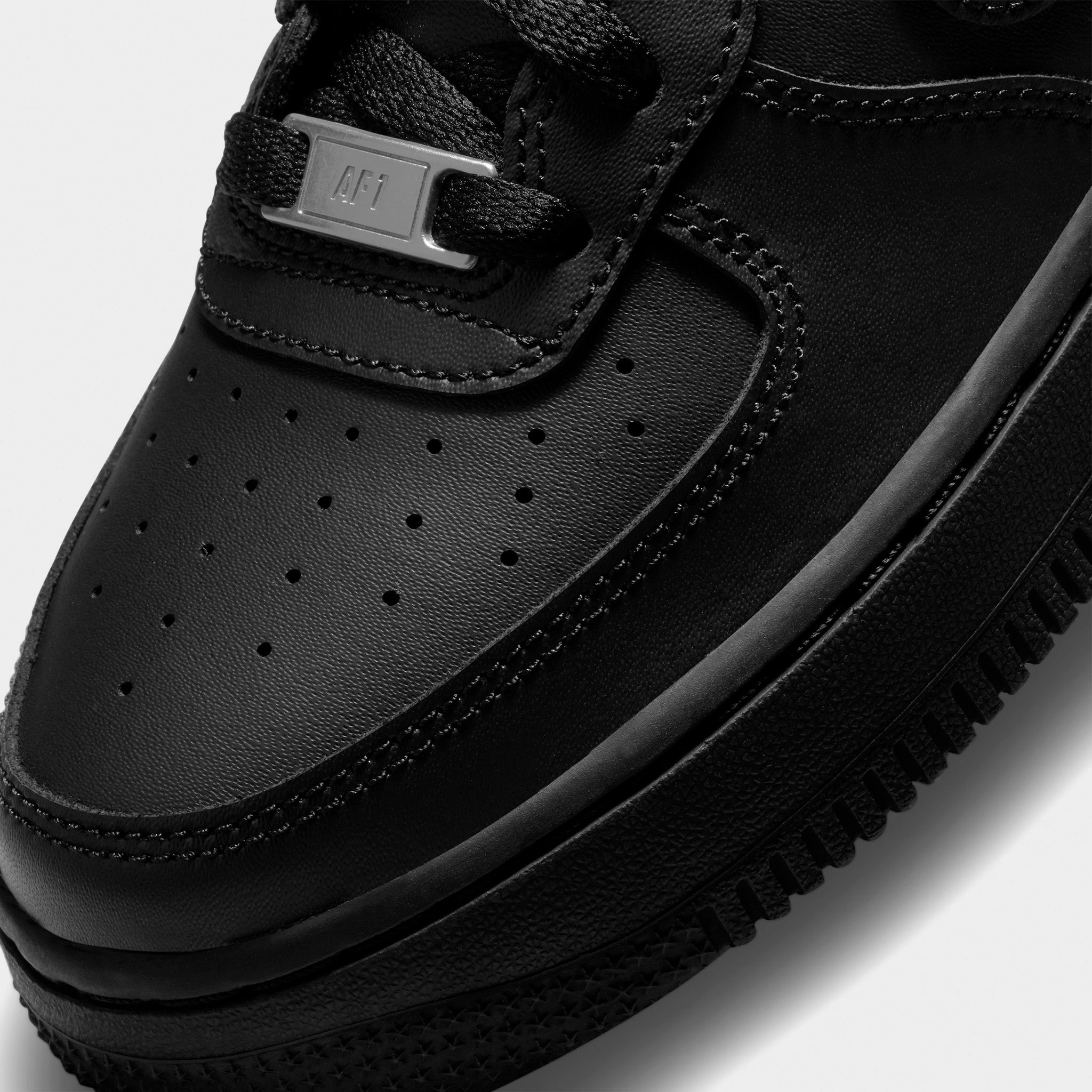 Nike Air Force 1 LE GS Black / Black Canvas Material Arch Stabilization Structure