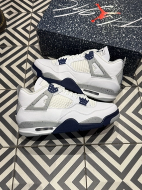 Non Compressible Midsole Jordan 4 Midnight Navy (Taille 40,5)
