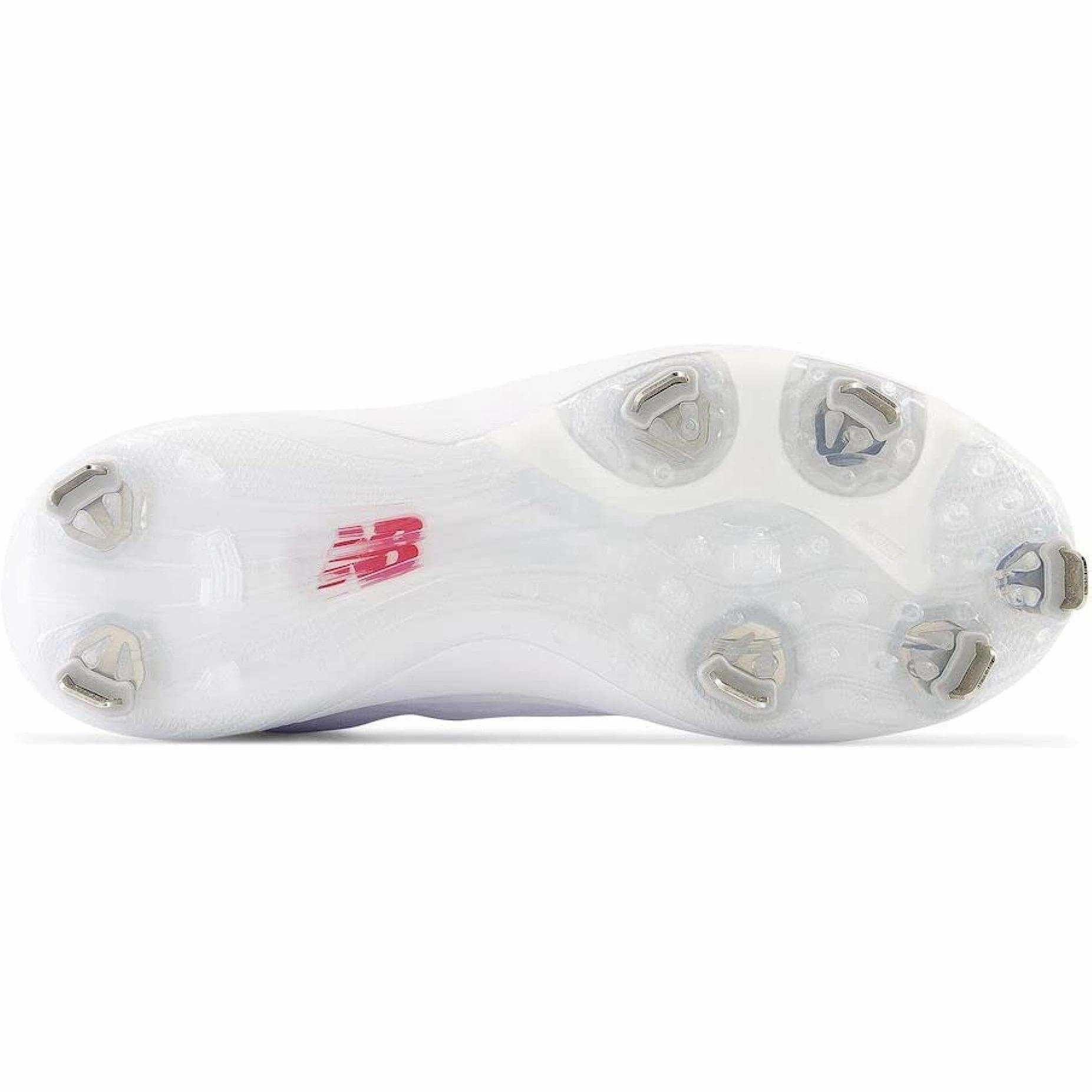 short - distance running footwear New Balance Women's FuelCell FUSE v4 Metal Fastpitch Softball Cleats - Optic White / Raincloud - SMFUSEW4