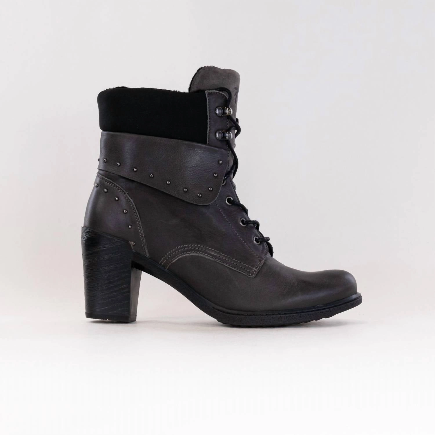 Slip Resistant Rough Trail Hiker Women's Gilly Boots In Slate