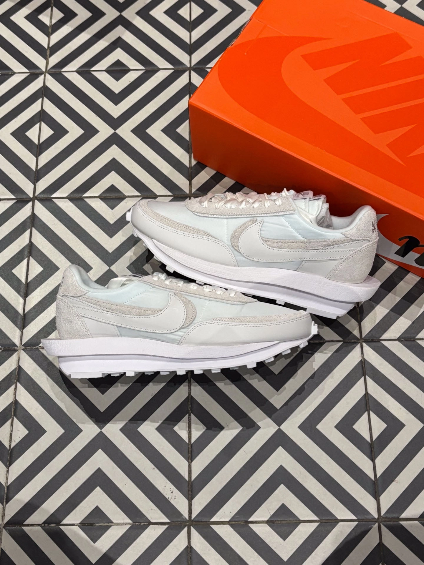 Sacai LD Waffle Nylon White (Taille 42,5) Clean Texture