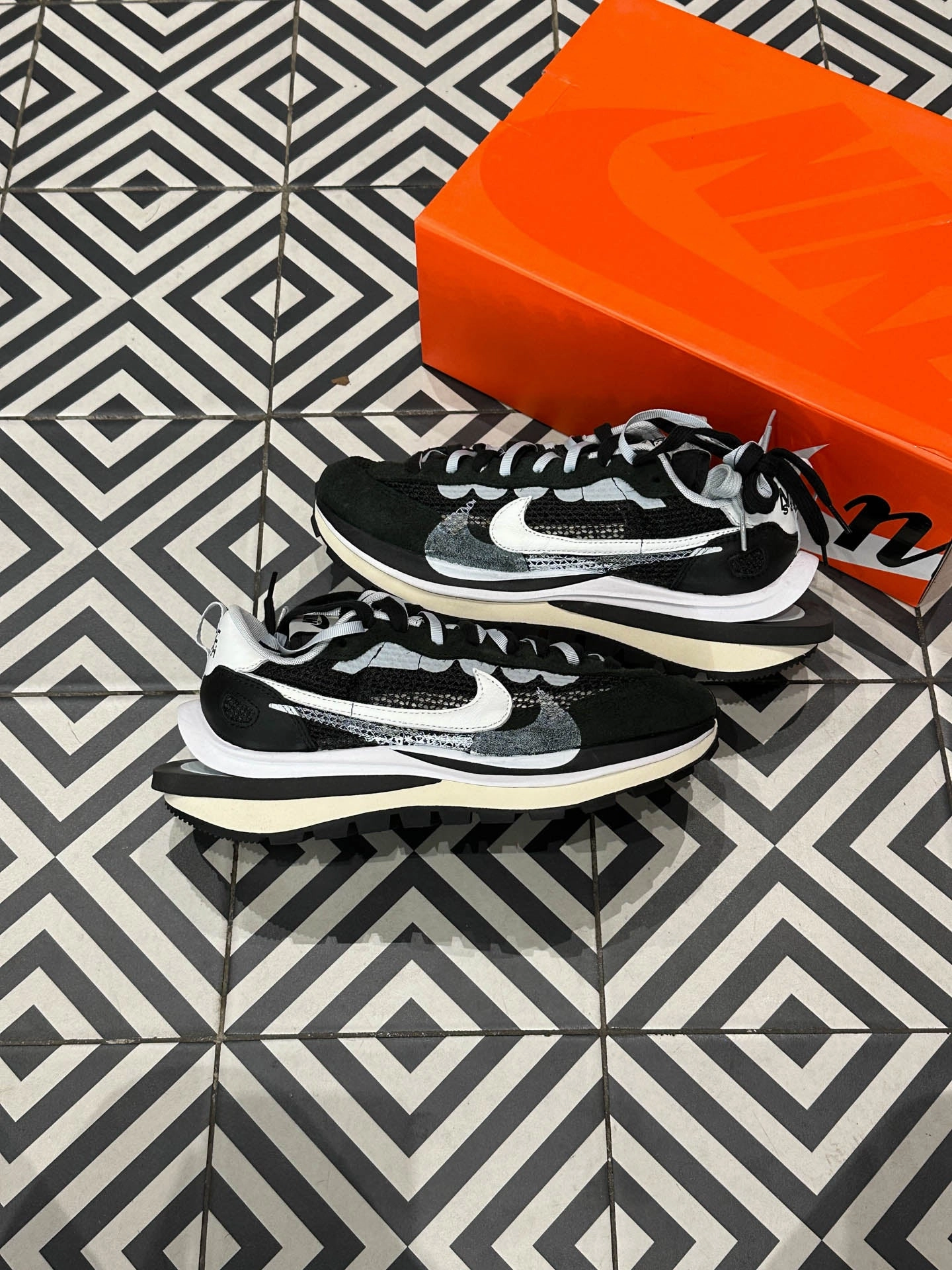 Agile Sock Liner Tech Sacai Vaporwaffle Black White (Taille 41)
