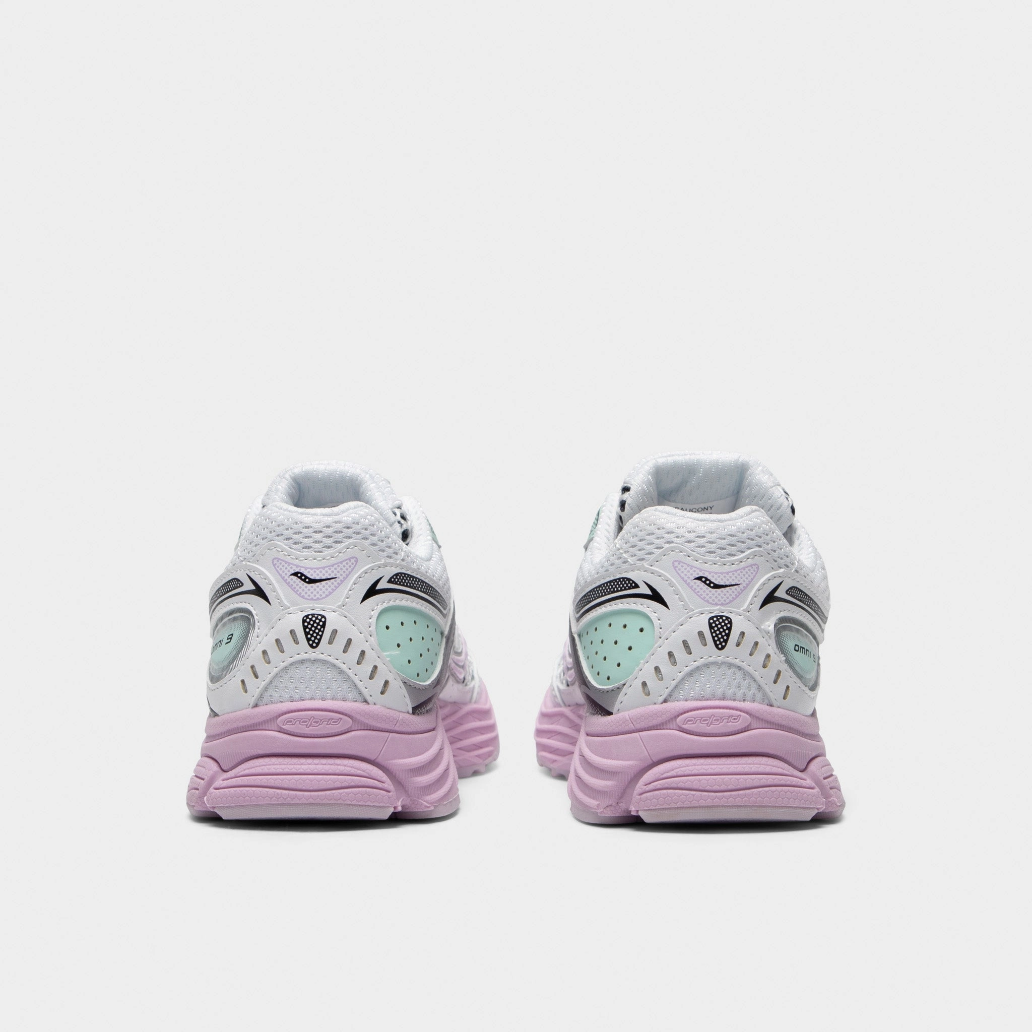 Saucony Juniors' Omni 9 White / Lilac Zip Up