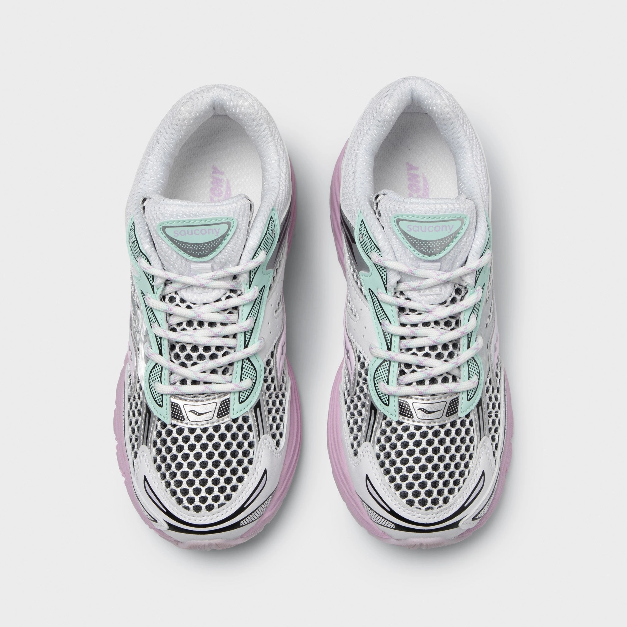 Saucony Juniors' Omni 9 White / Lilac Home Style Memory Foam