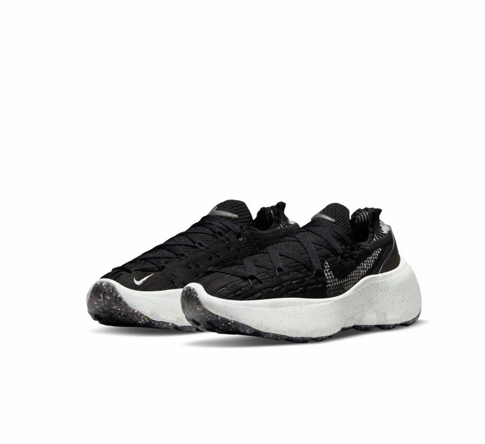 WOMEN'S NIKE SPACE HIPPIE 04 Structured grip Seamless performance