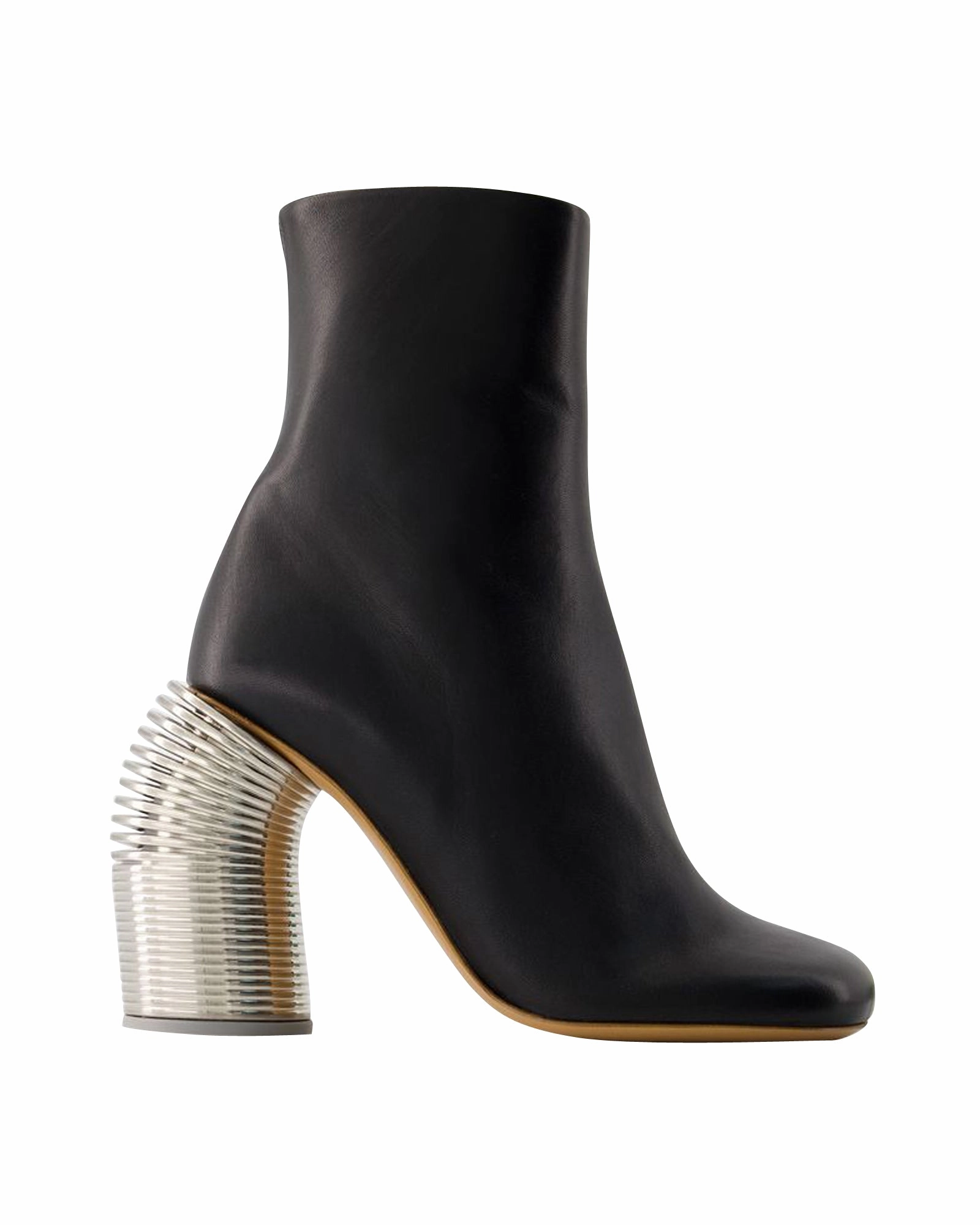 Silver Spring Ankle Boots - Off White - Leather - Black/ Silver Easy Match Ski Resort Visitor