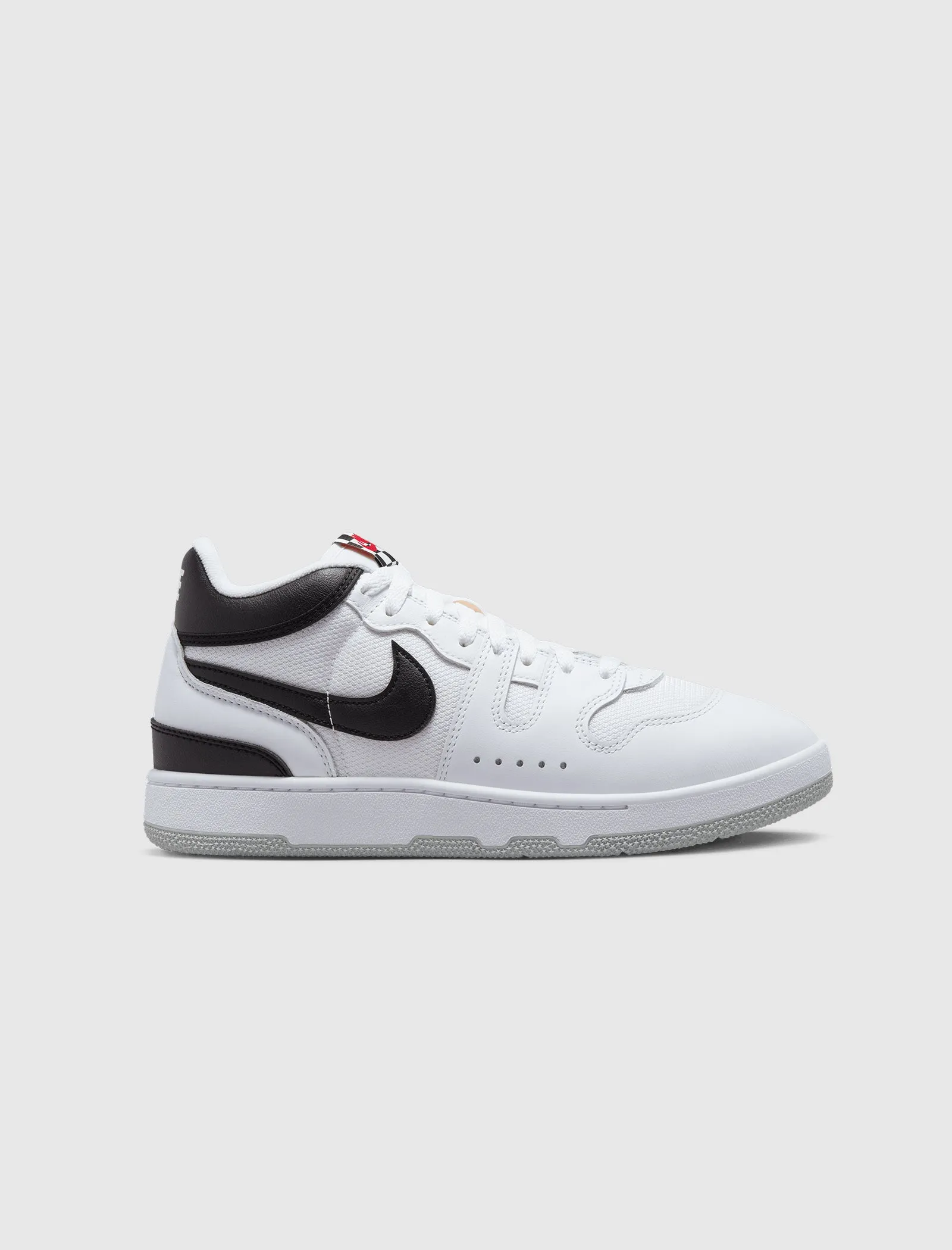 Urban Walk ATTACK "WHITE/BLACK"
