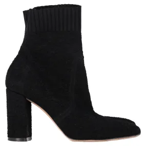 Anti Odor City Walking Gianvito Rossi Isa 85 Stretch Boucle Ankle Boots in Black Polyamide
