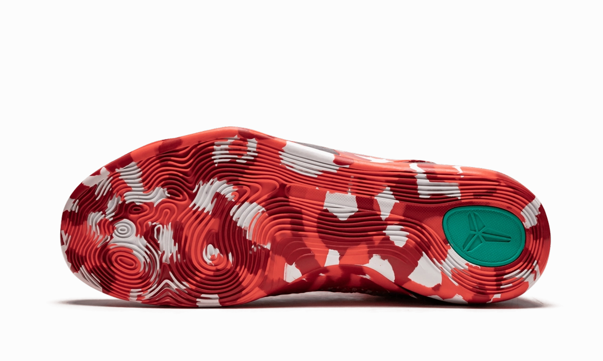 Kobe 9 Elite "Christmas" Balanced Step Flow Energy Return Sole System