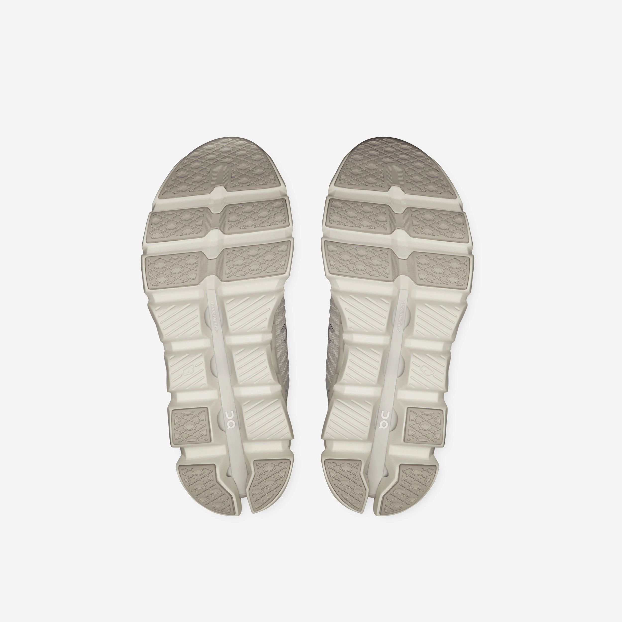 Shock Absorbing Insert Design Wmns Cloudswift 4 ComfortableFit flat track running shoes
