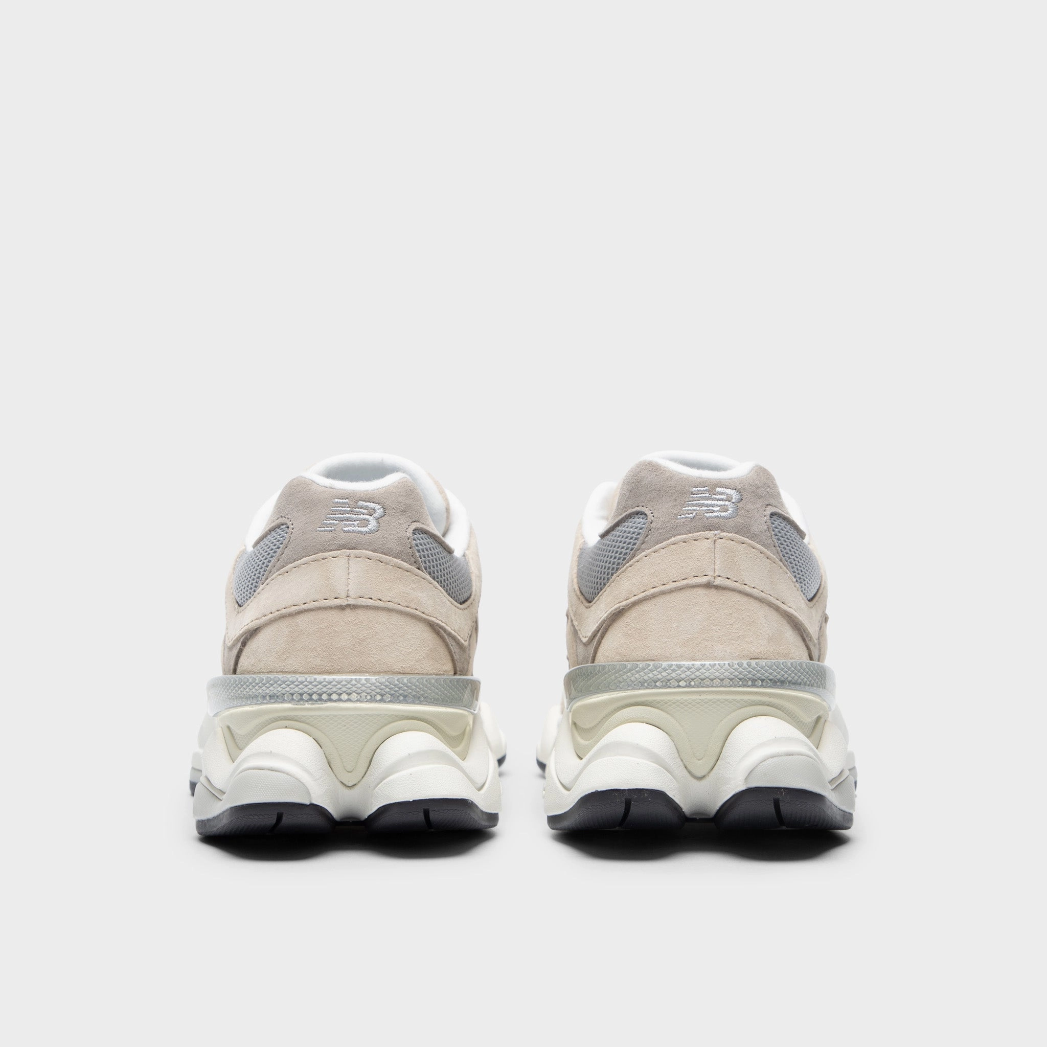 treadmill running shoes New Balance 9060 Incense / Raincloud