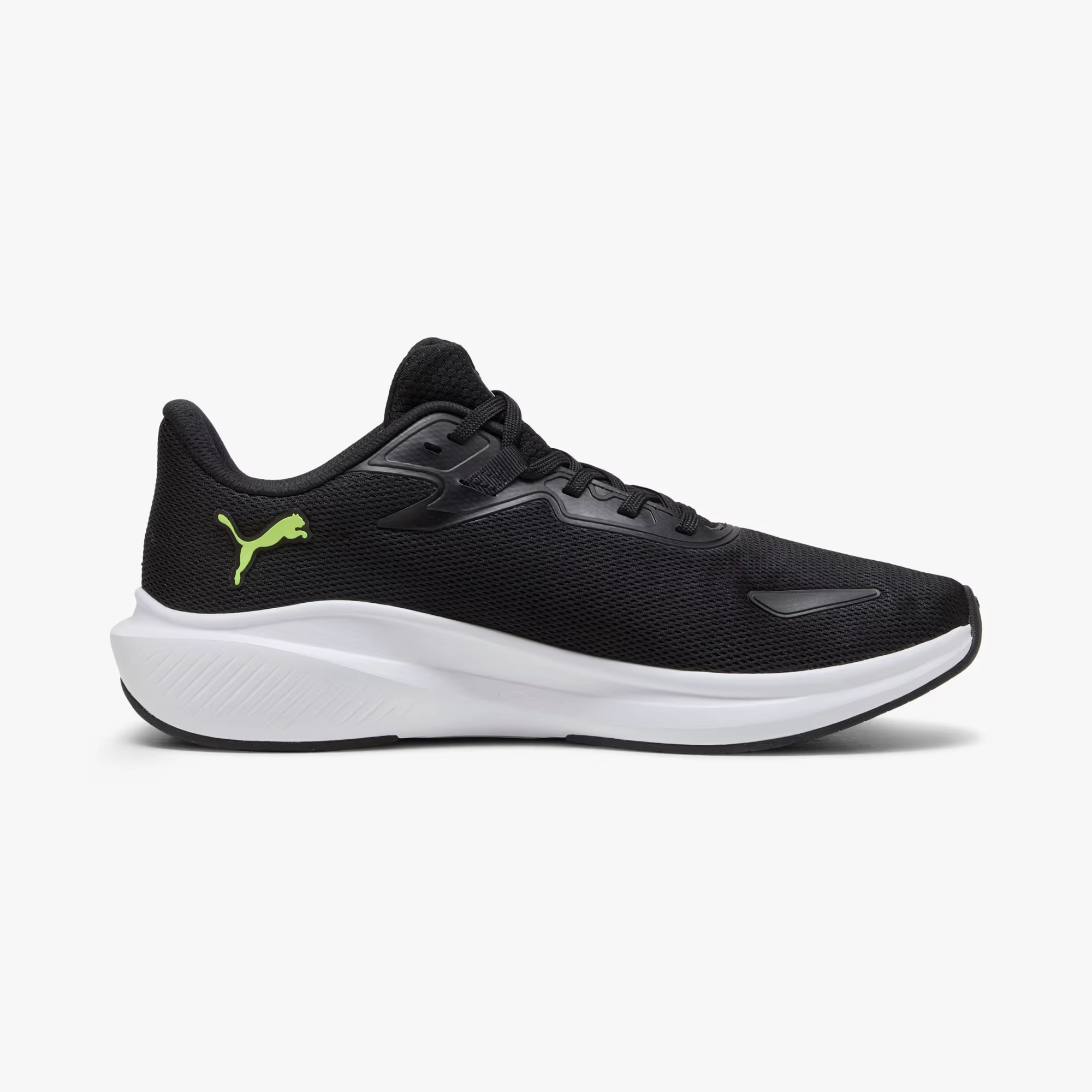 running clubs running in a volleyball court area shoes Puma Men's Skyrocket Lite Running Shoes