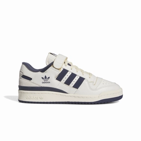 Fashion Fit Travel Forum 84 Low Shoes IE9935