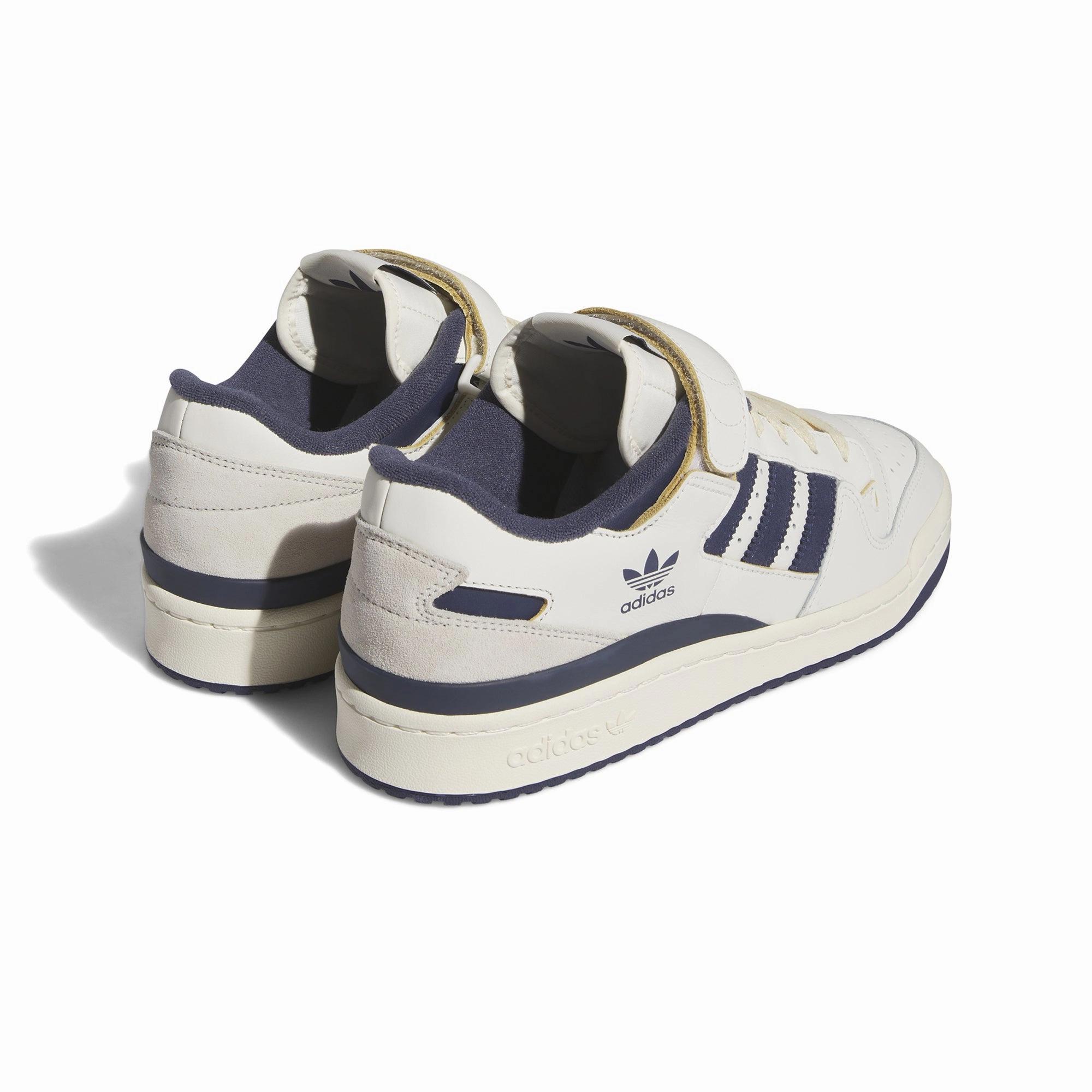 Bonded Seamless Forum 84 Low Shoes IE9935