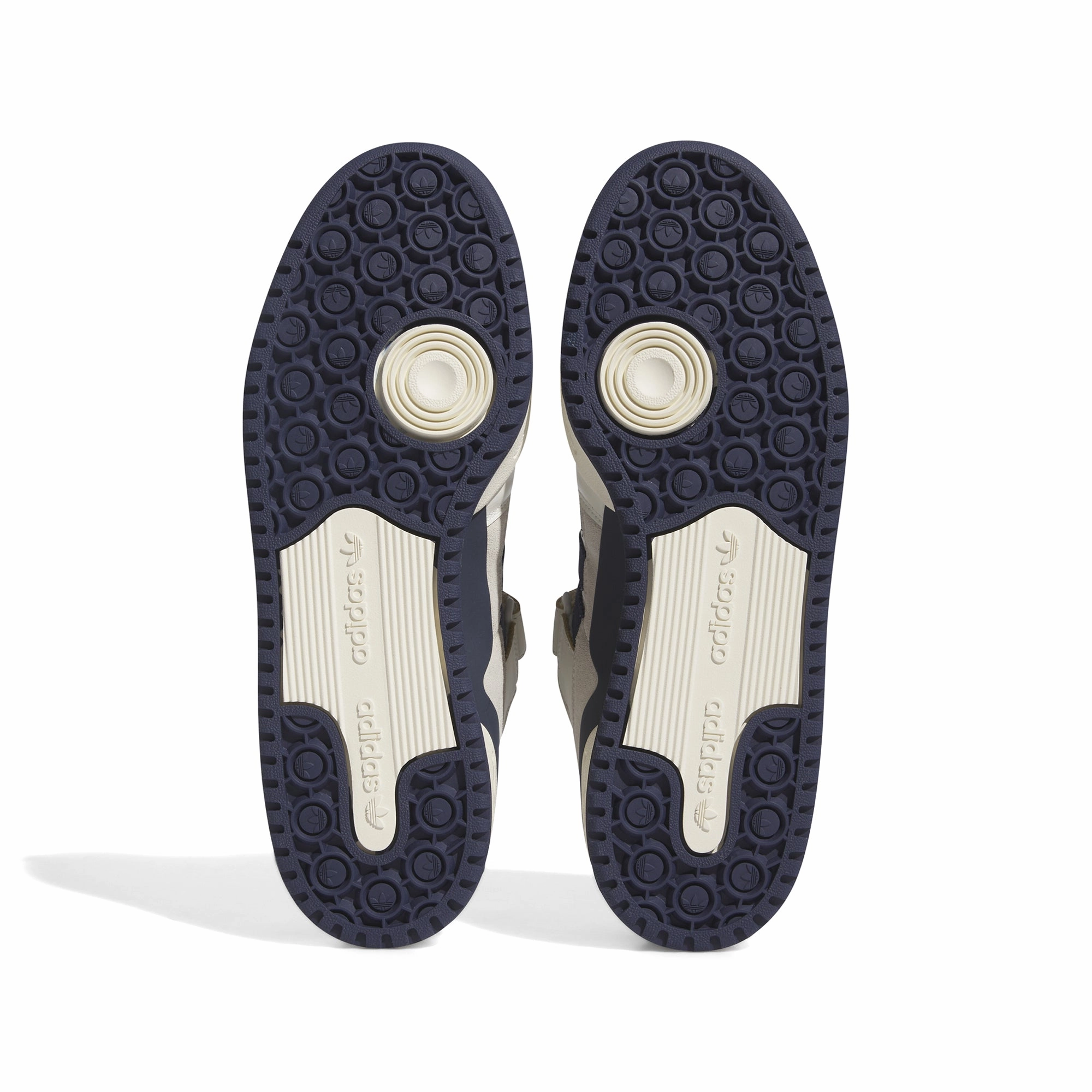 Forum 84 Low Shoes IE9935 Durable ease