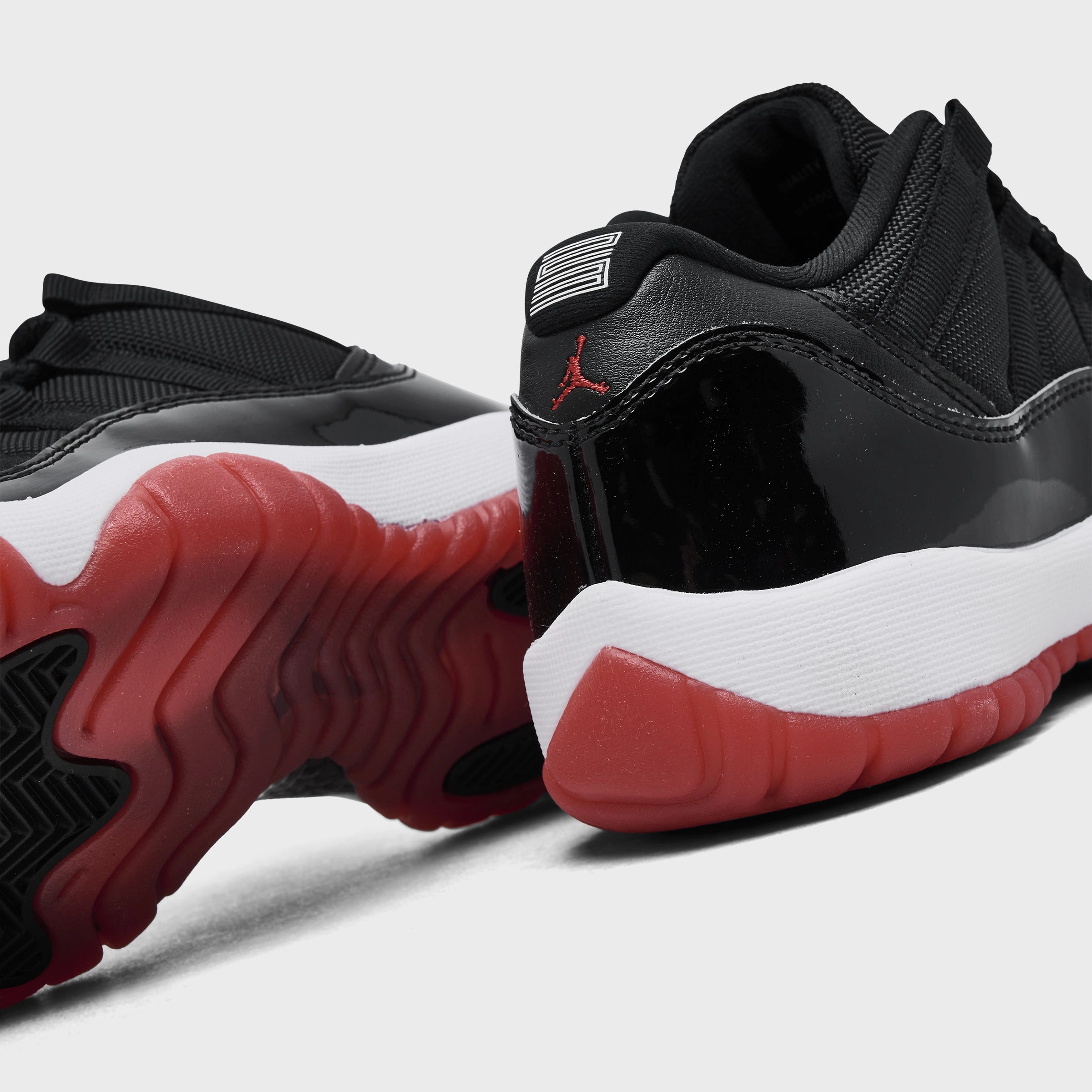 Traction Fit Jordan 11 Retro Low GS Black / Varsity Red - White
