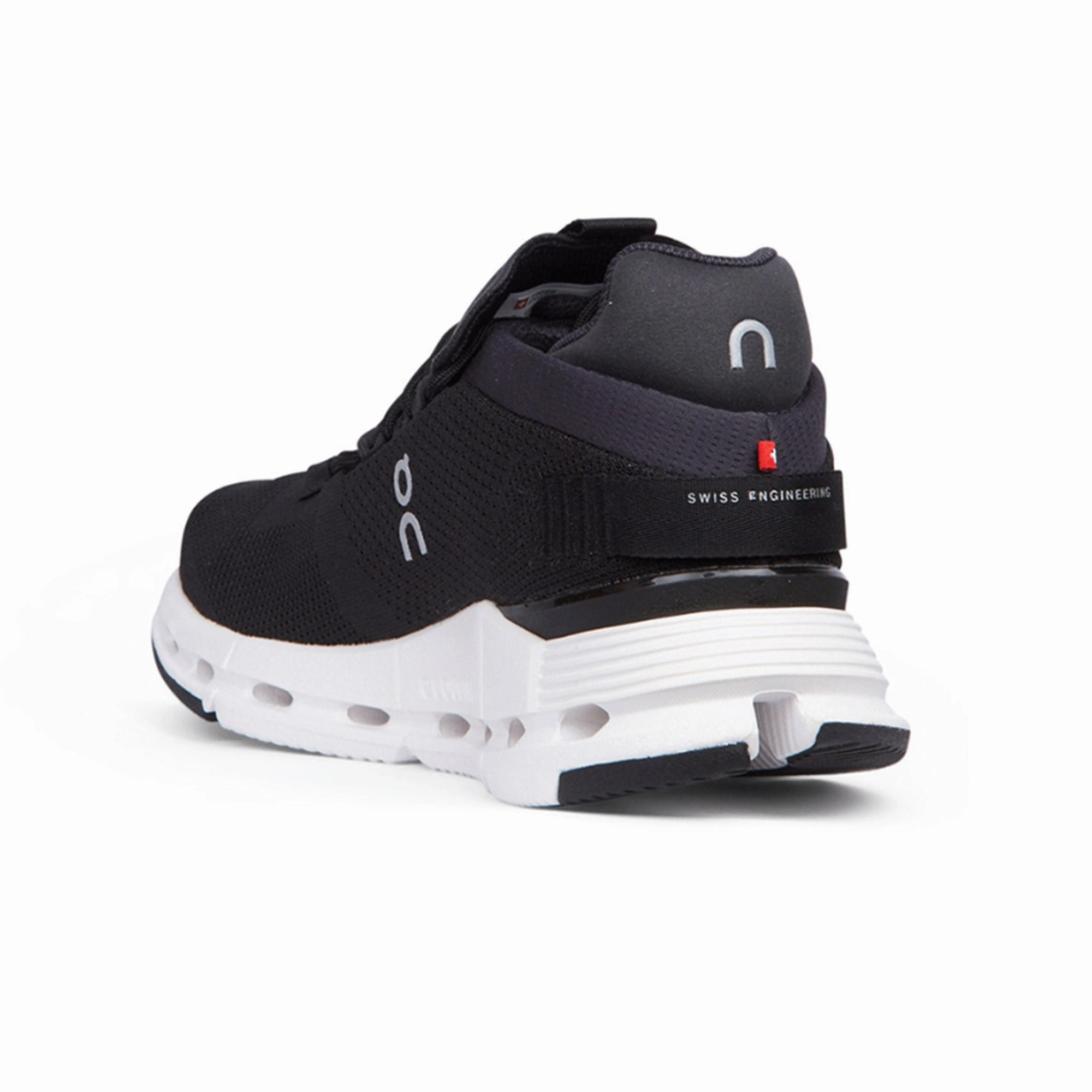 On Running Women's Cloudnova 26.99113 Fresh Airflow Boost Comfort