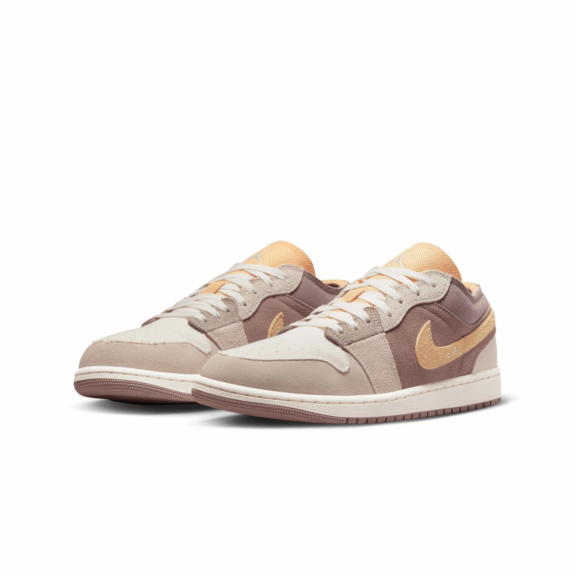 Non Marking Soles Professional Fit Air Jordan 1 Low SE Craft DN1635-200