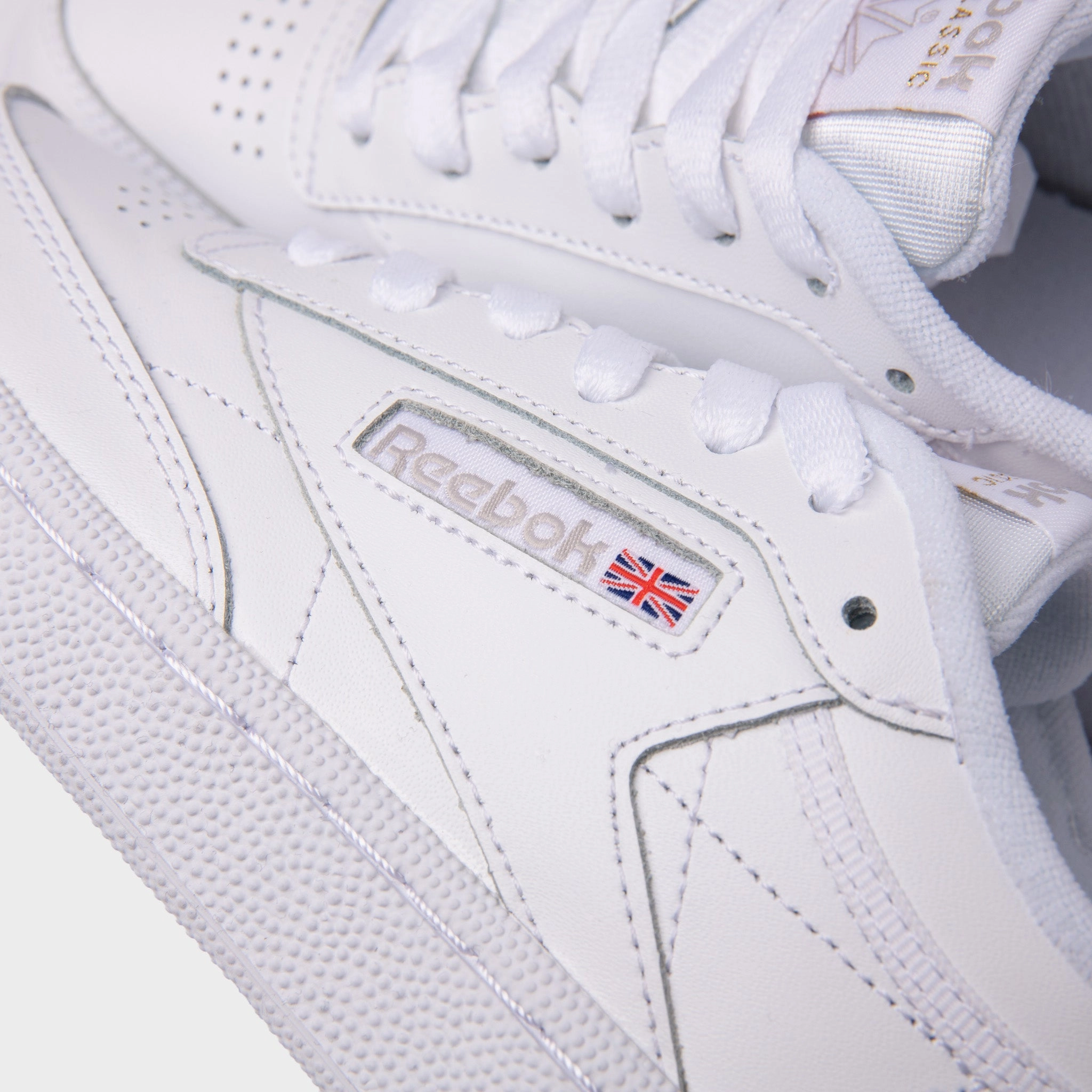 Reebok Womens Club C 85 White / Light Grey Strong Stitch Movement Ease