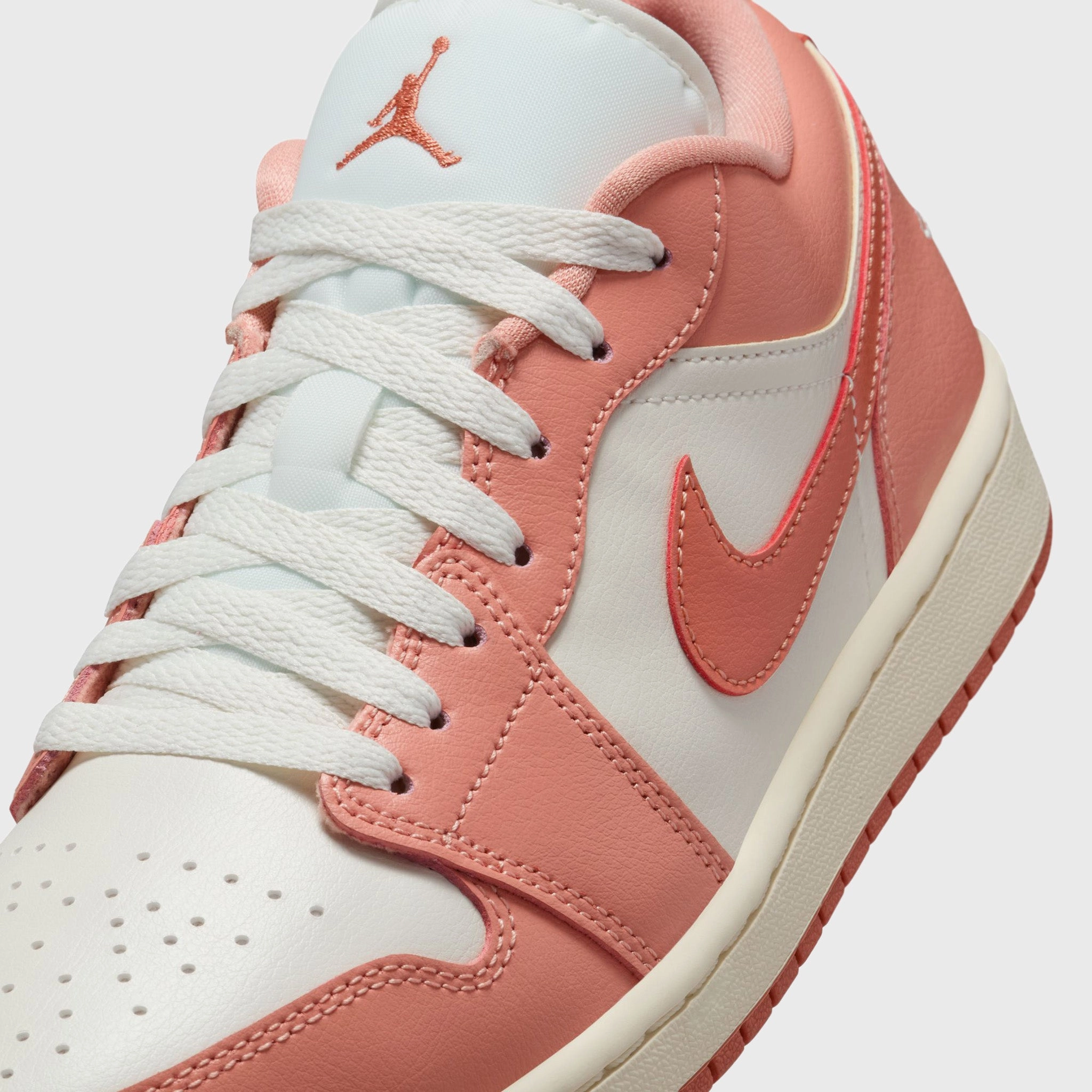 Jump Support Jordan Women's 1 Low Sail / Madder Root - Light Madder Root
