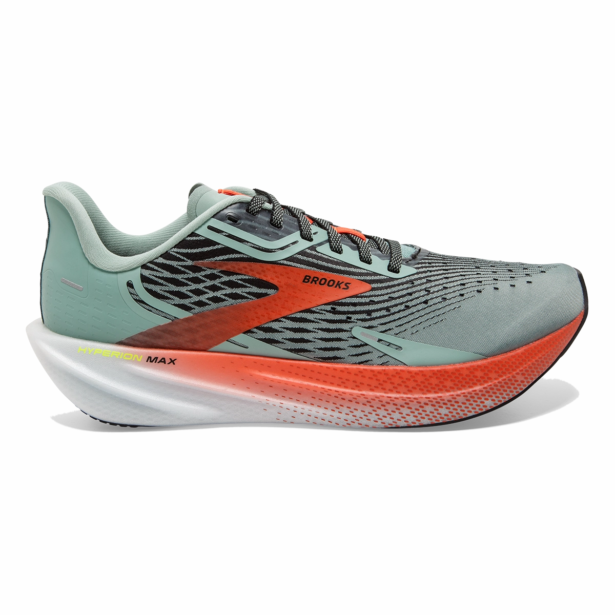 Brooks Hyperion Max running shoes with padded tongues Winter running protection