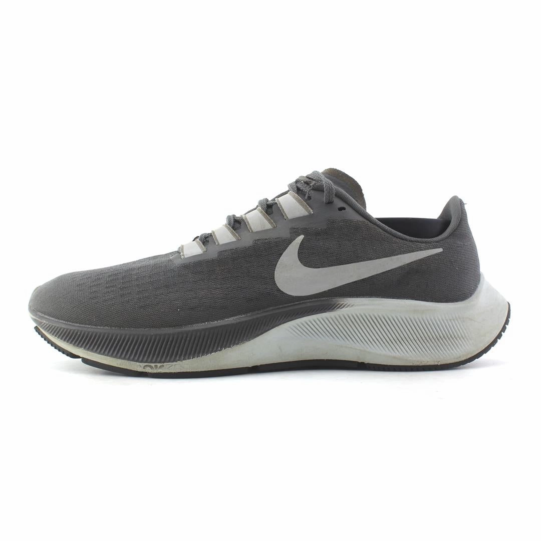 NIKE AIR ZOOM PEGASUS 37 low - intensity running shoes