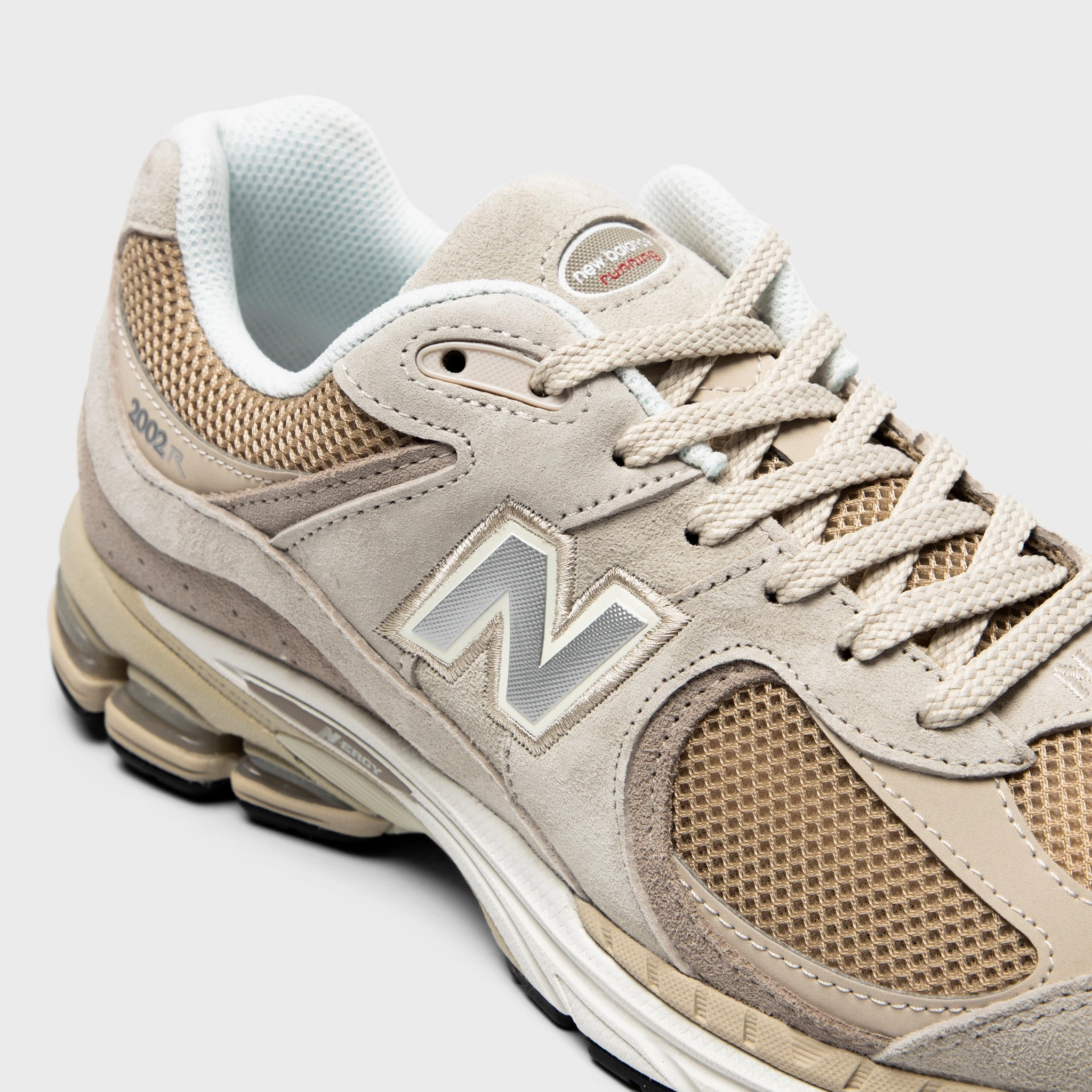 New Balance 2002R Shipyard / Incense trekking