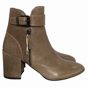 Stuart Weitzman Buckle Ankle Boots in Brown Leather Travel Luggage Ready