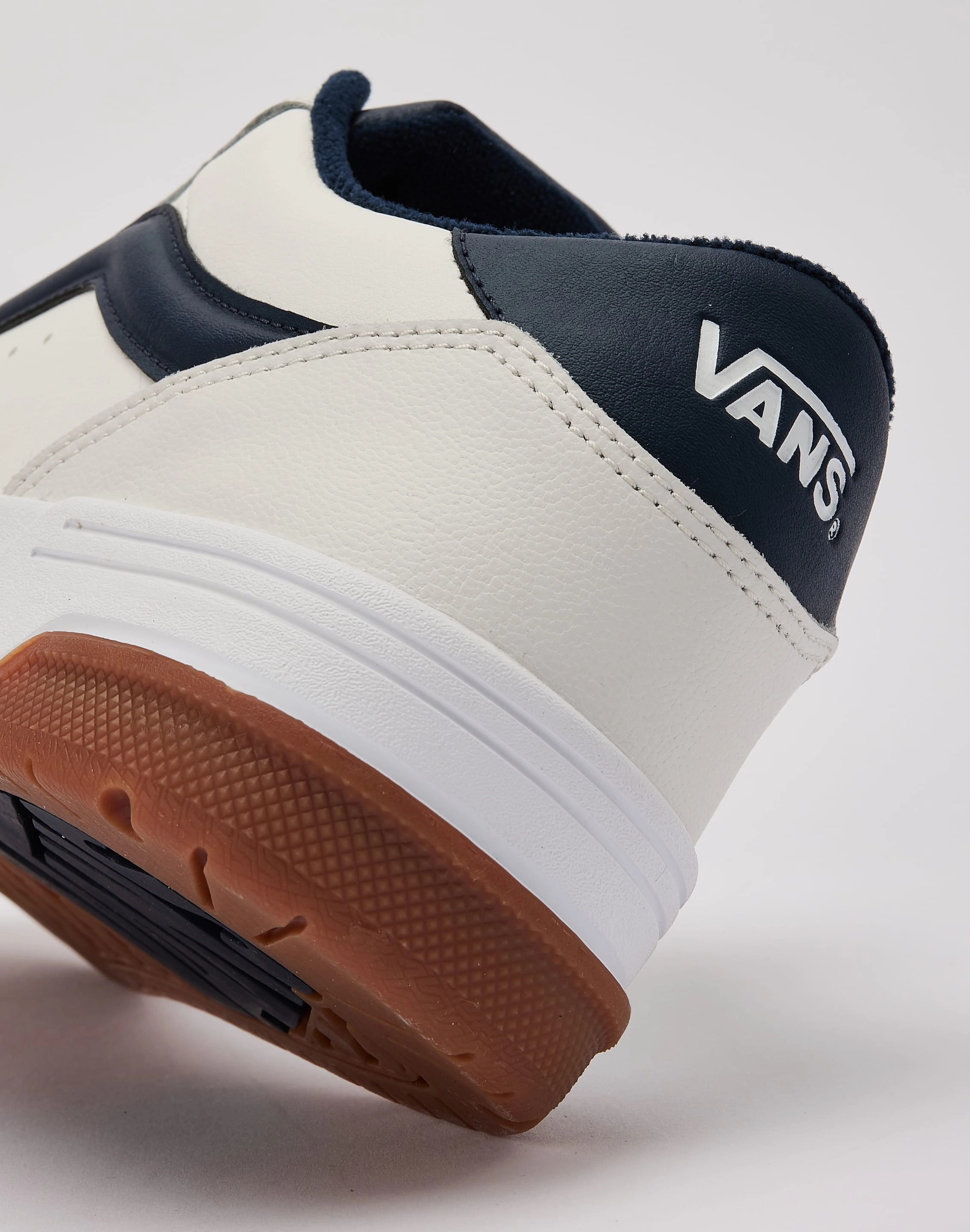 Vans Hylane Lounge Wear Balanced feel