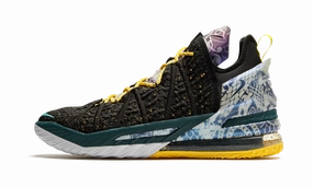 Lebron 18 "Reflections" Durable Tread Pattern
