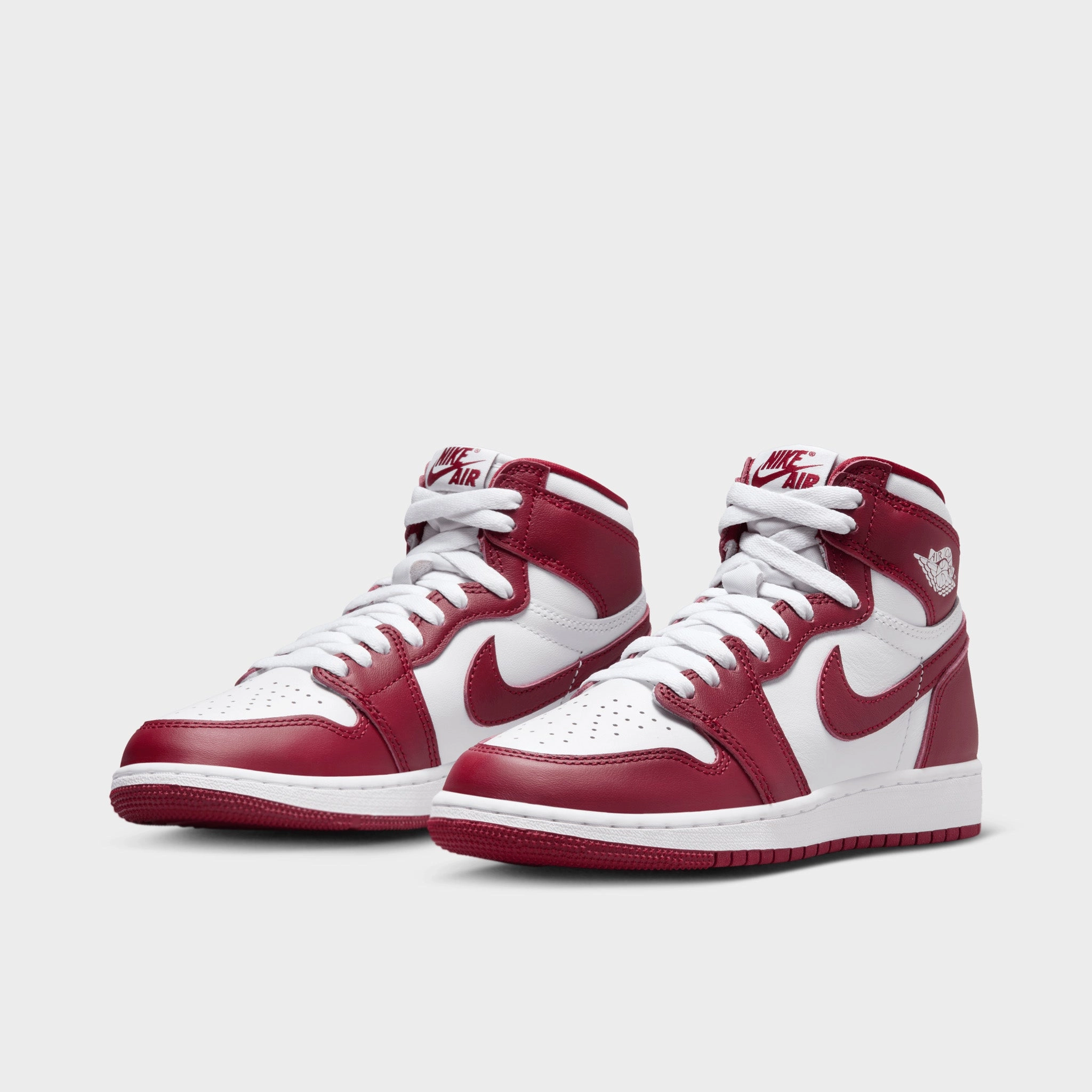 Jordan 1 Retro High OG GS White / Team Red Foot Pivot Point