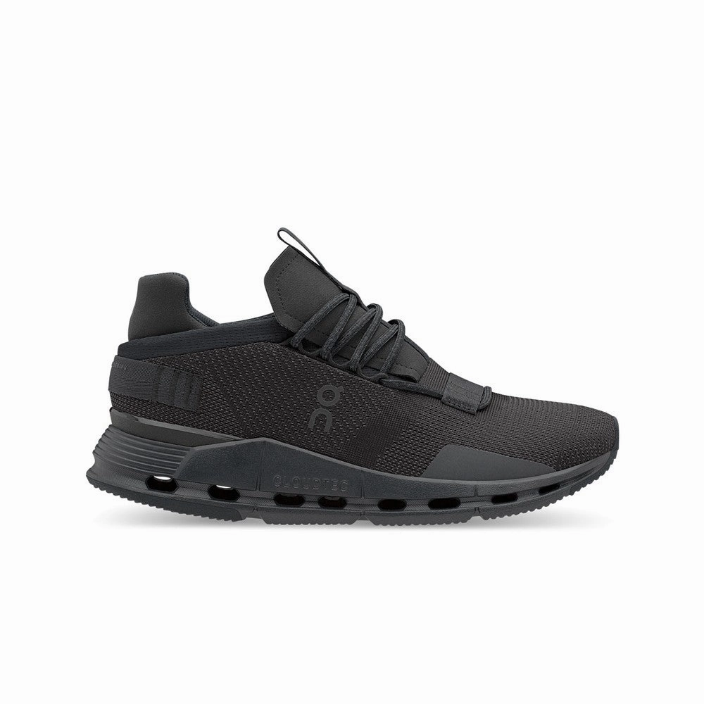 Compact Form Thermoregulating Material On Running Women's Cloudnova 26.99814