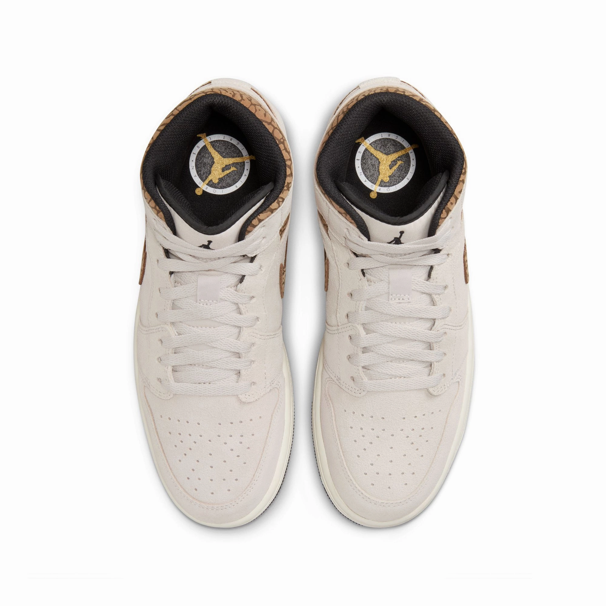 All-Weather Performance Air Jordan 1 Mid SE DZ4129-102