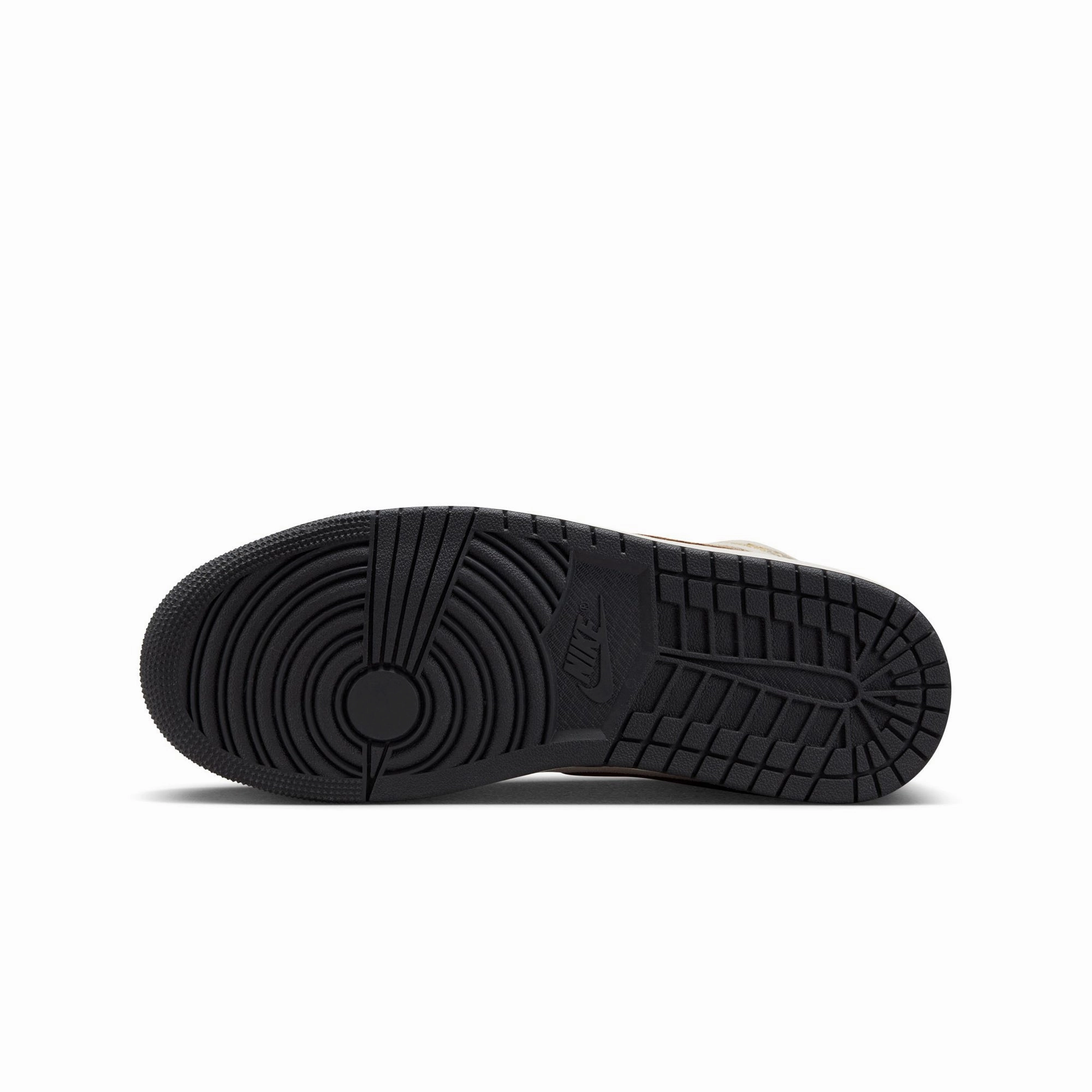 Every Terrain Cushioned Design Air Jordan 1 Mid SE DZ4129-102