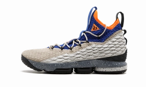 LeBron 15 "Mowabb" Sharp Turns Bounce Technology