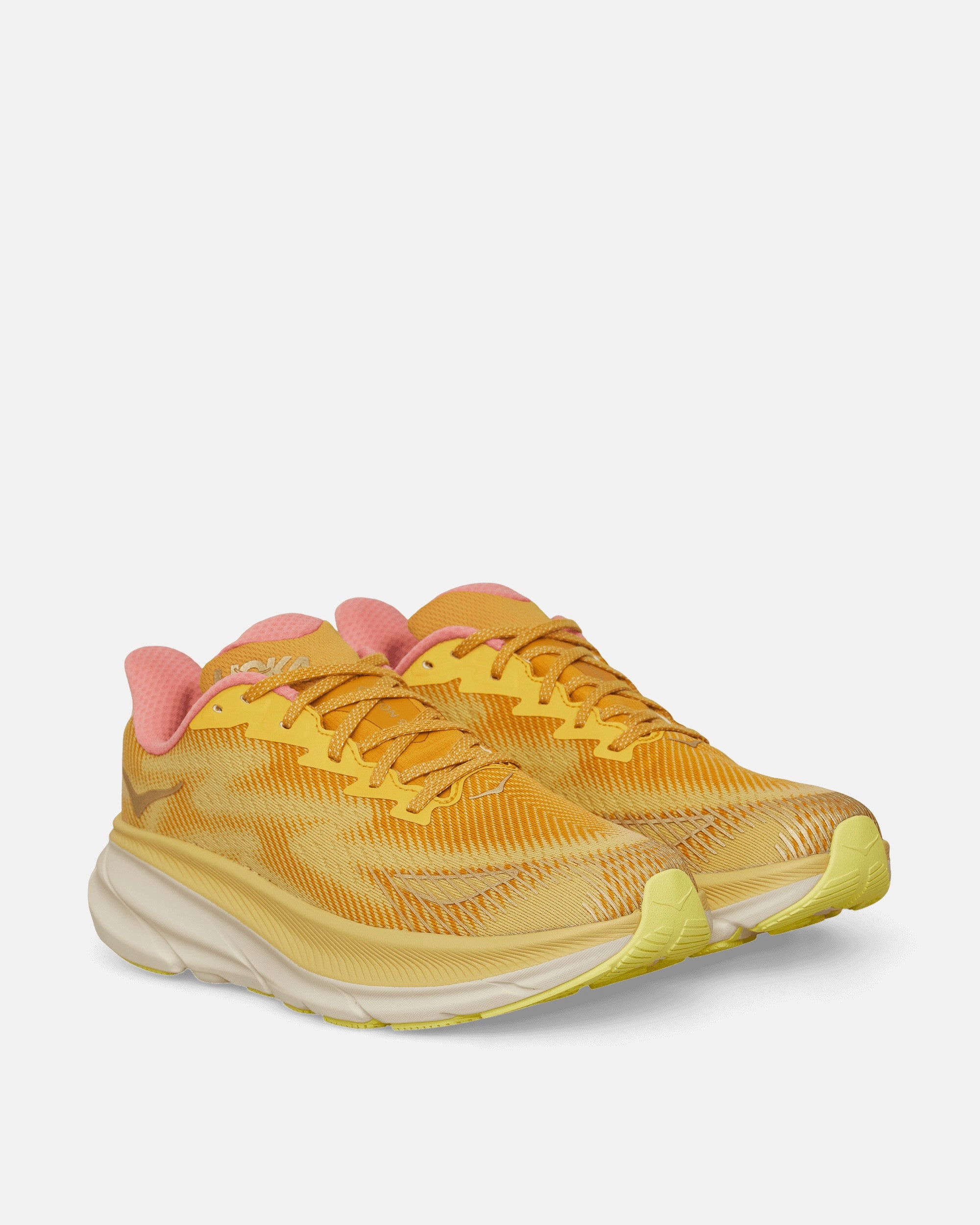 Casual Utility Stealth/Tech Clifton 9 GORE-TEX Sneakers Varsity Yellow / Vanilla