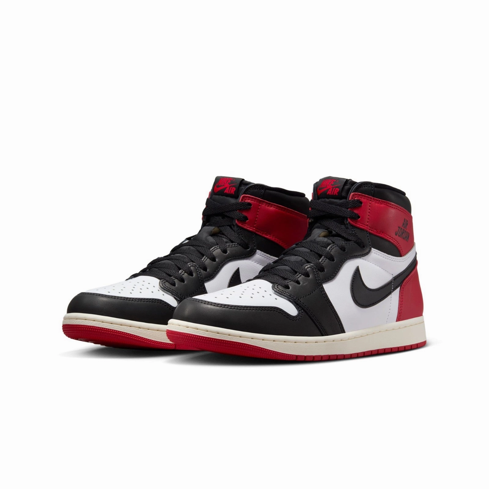 Hydrophobic Upper Material Cushion Base Jordan 1 Retro High OG "Black Toe"